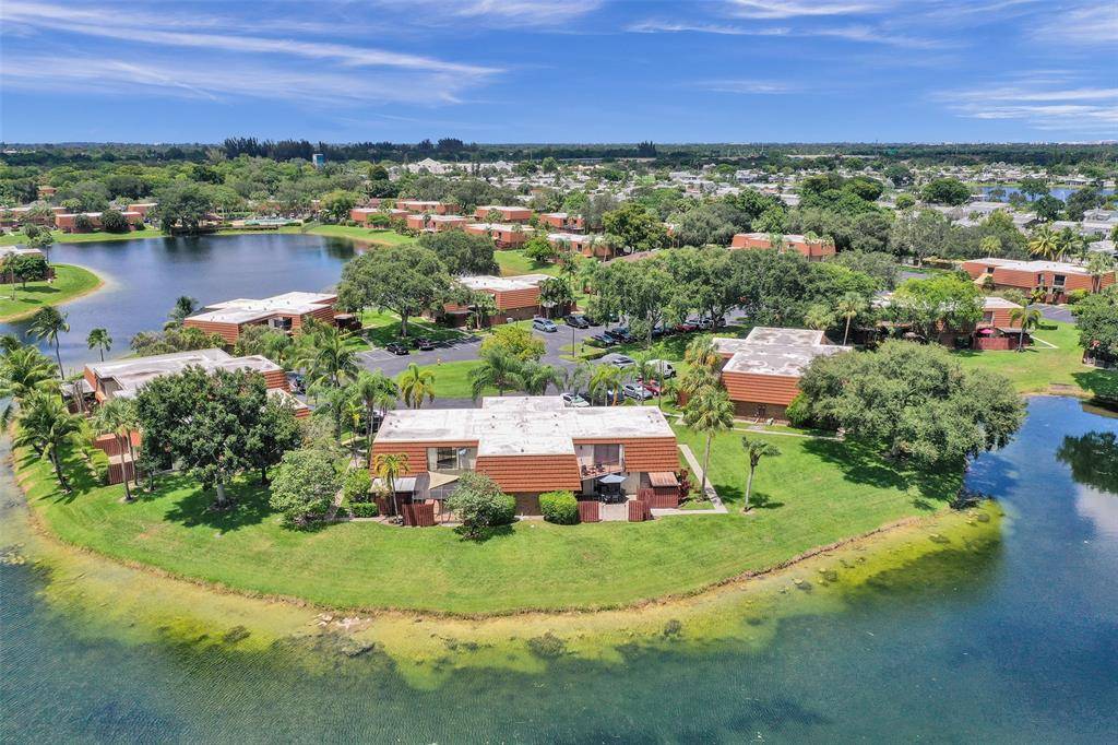 Davie, FL 33325,11884 SW 12th Pl #11884