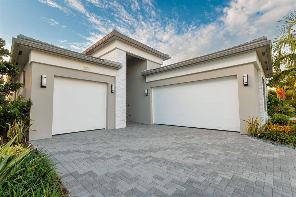 Boca Raton, FL 33434,21015 Tangelo Tree Drive