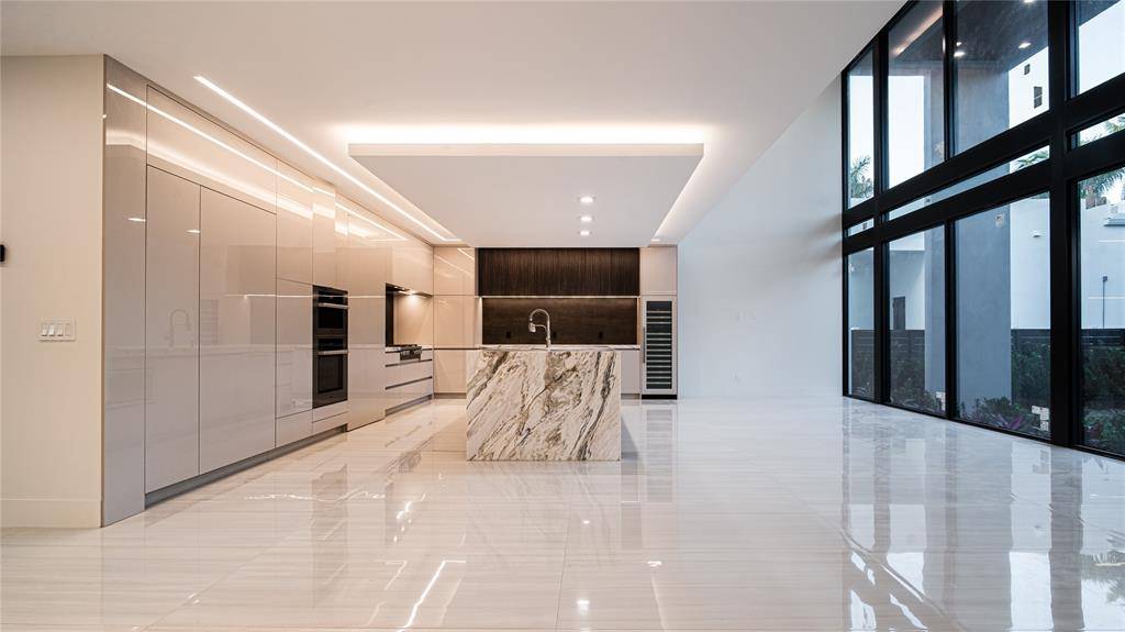 Fort Lauderdale, FL 33301,508 NE 9th Ave