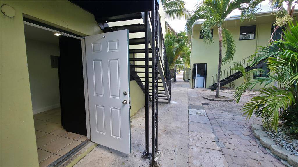 Fort Lauderdale, FL 33312,1113 SW 15th Ter #5