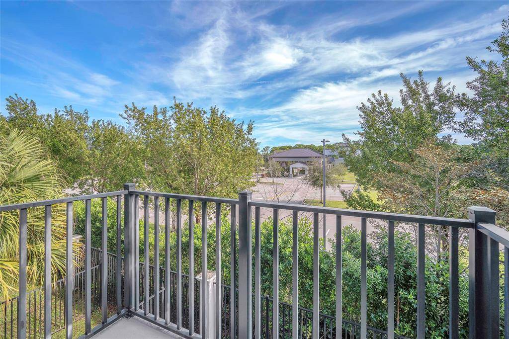 Coconut Creek, FL 33073,6947 PINES CIRCLE #21