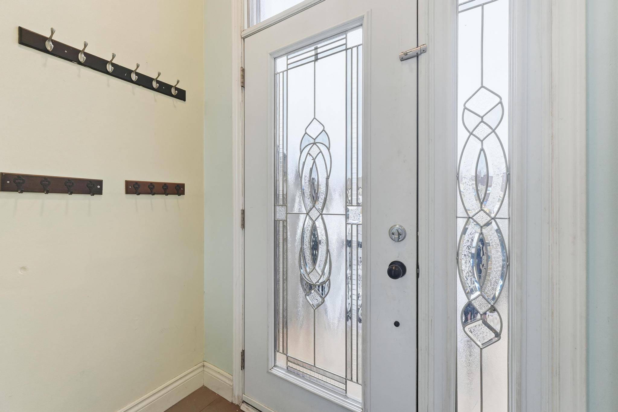 Brampton, ON L6Z 1A7,29 FANSHAWE DR