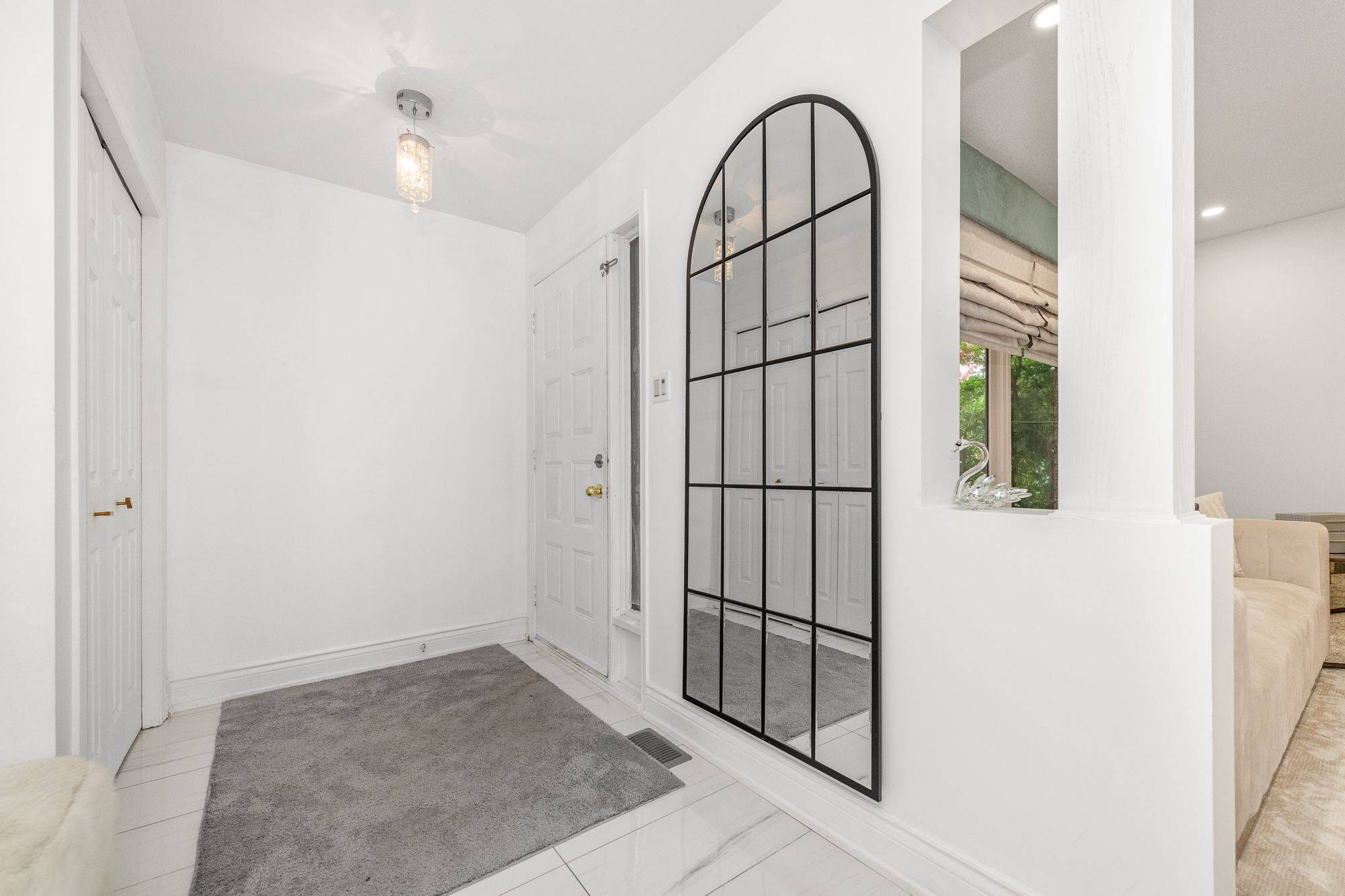 Hunt Club - South Keys And Area, ON K1G 5K2,2163 Johnston RD