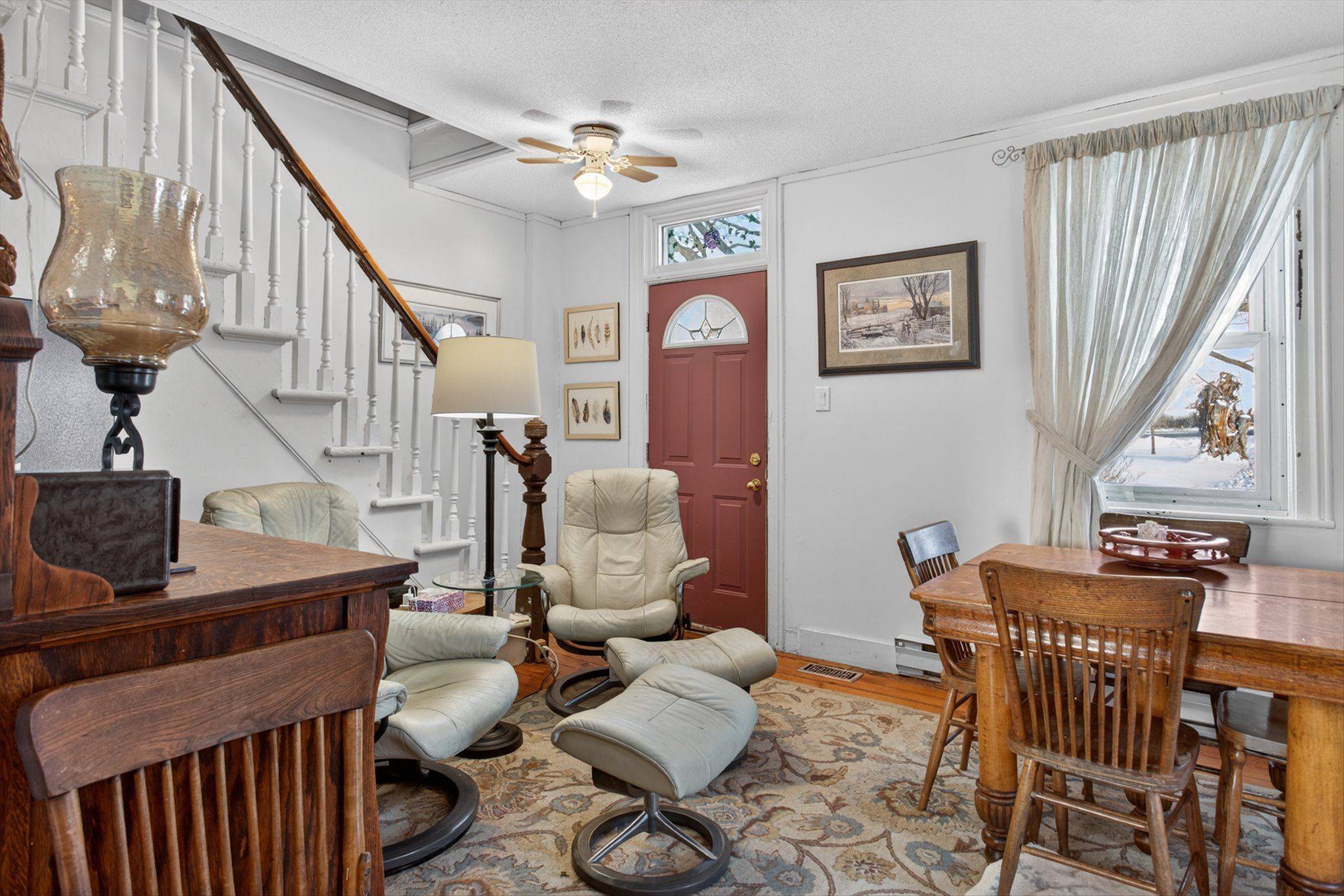 Selwyn, ON K9J 6X2,1132 Tara RD