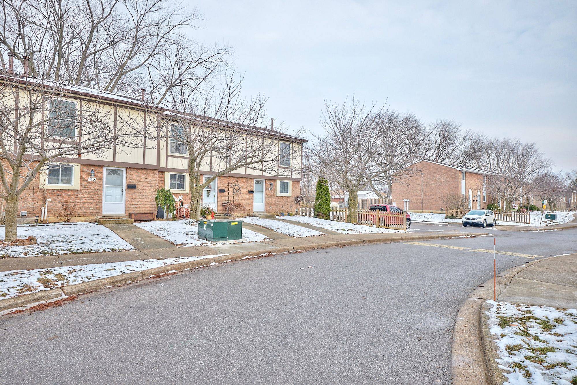 St. Catharines, ON L2N 5T7,25 Linfield DR #25