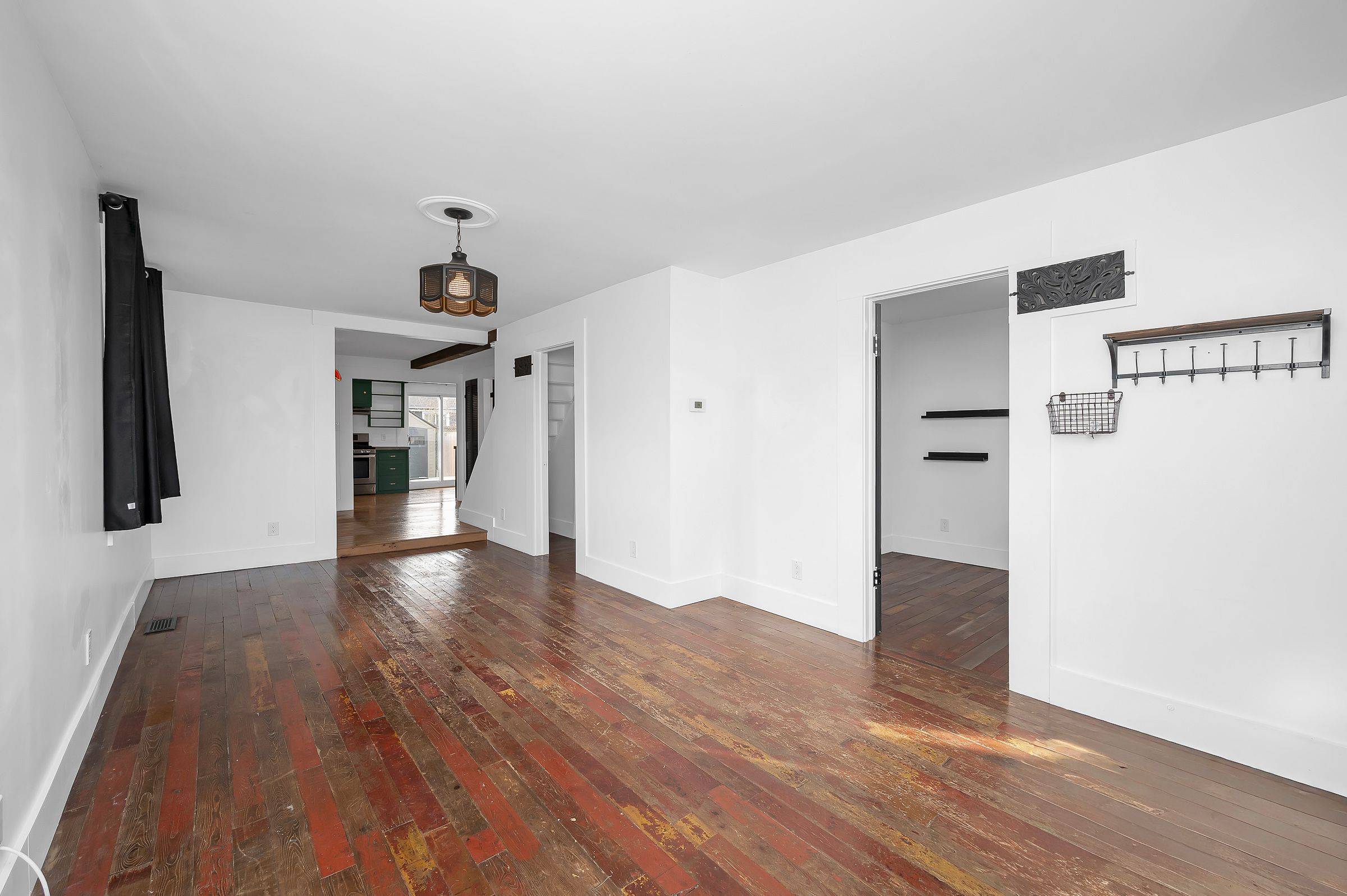 Fort Erie, ON L2A 2M2,191 Gilmore RD