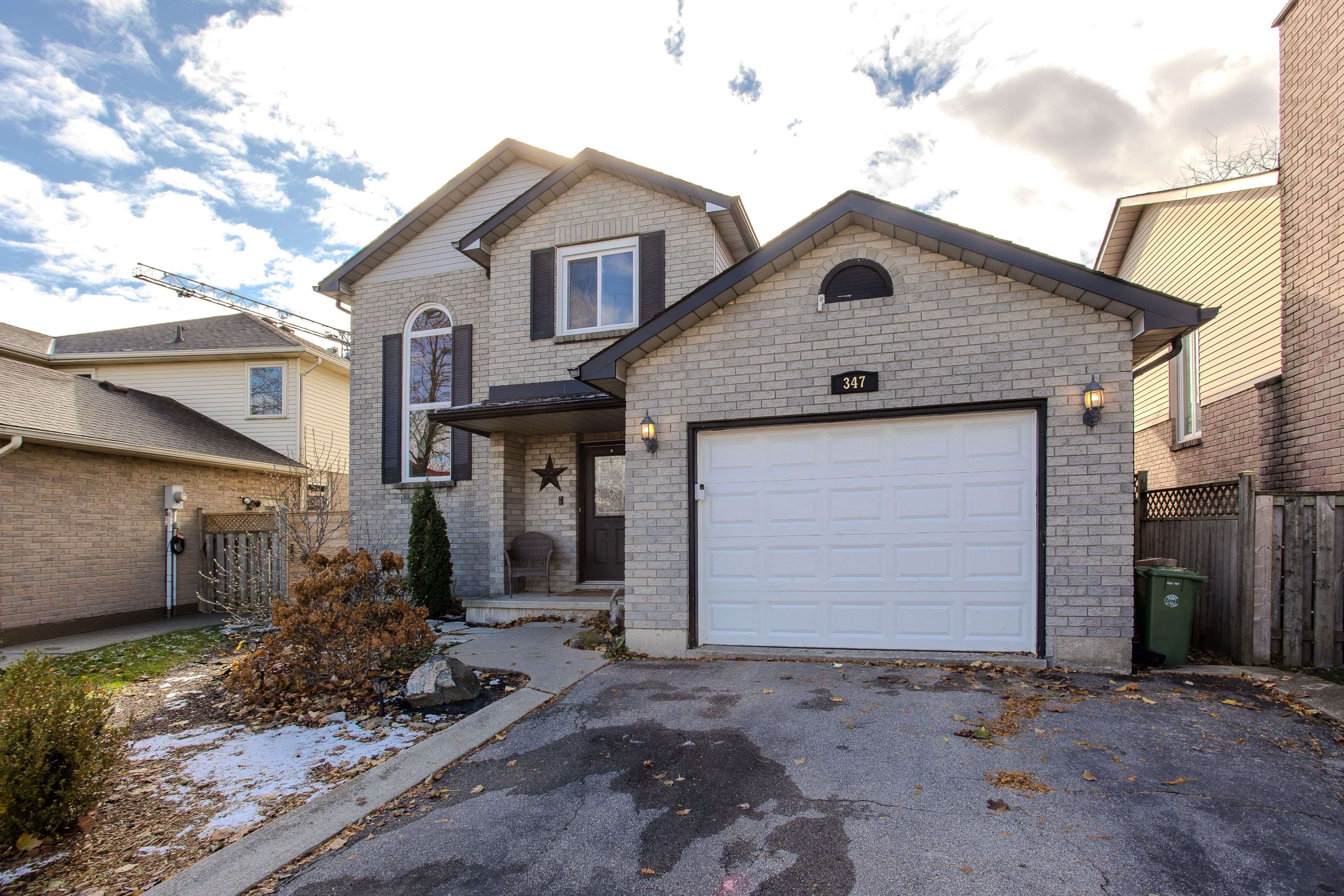 Hamilton, ON L9B 2B4,347 Delancey BLVD