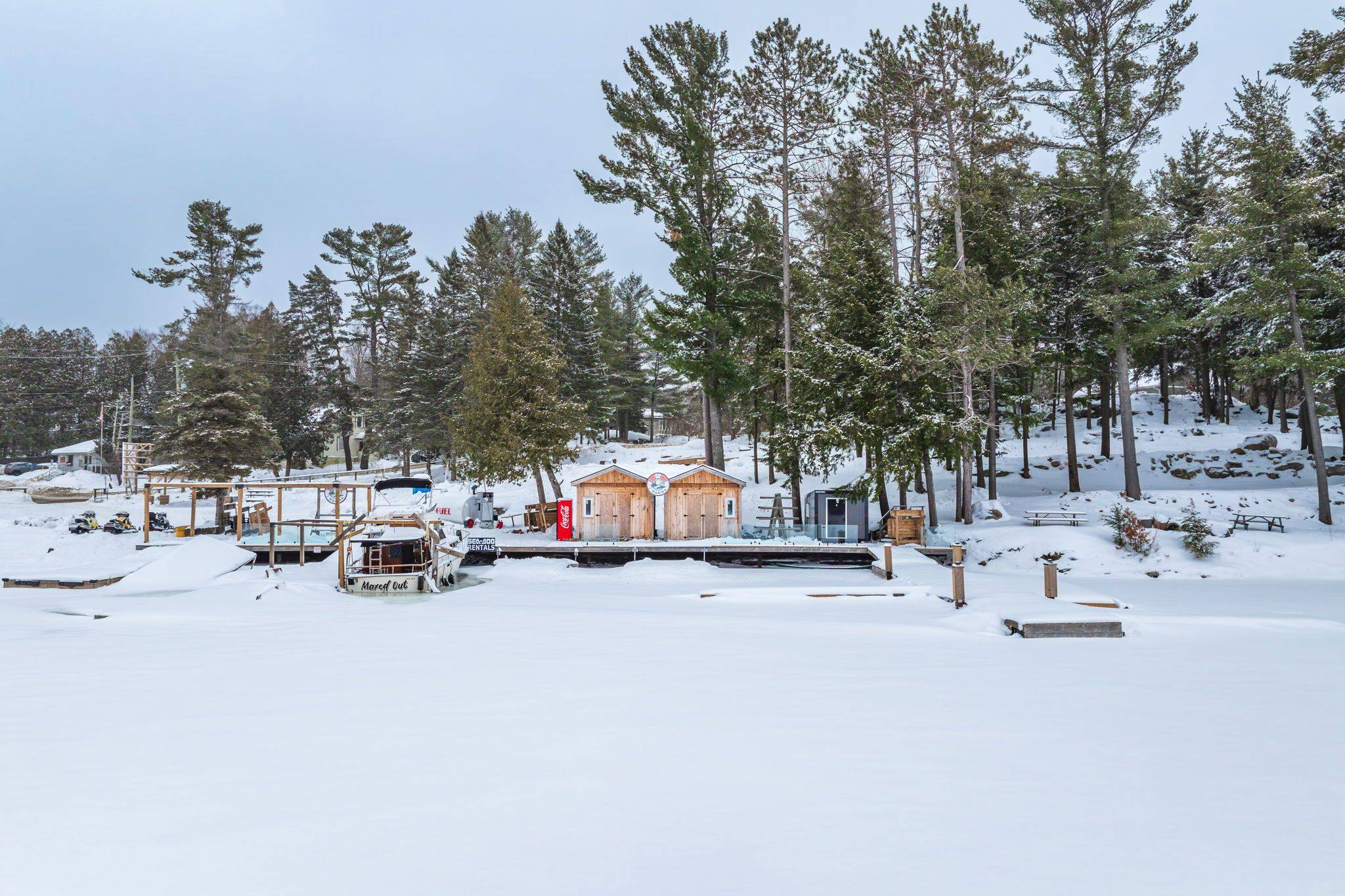 Lake Of Bays, ON P0B 1A0,1092 Main ST