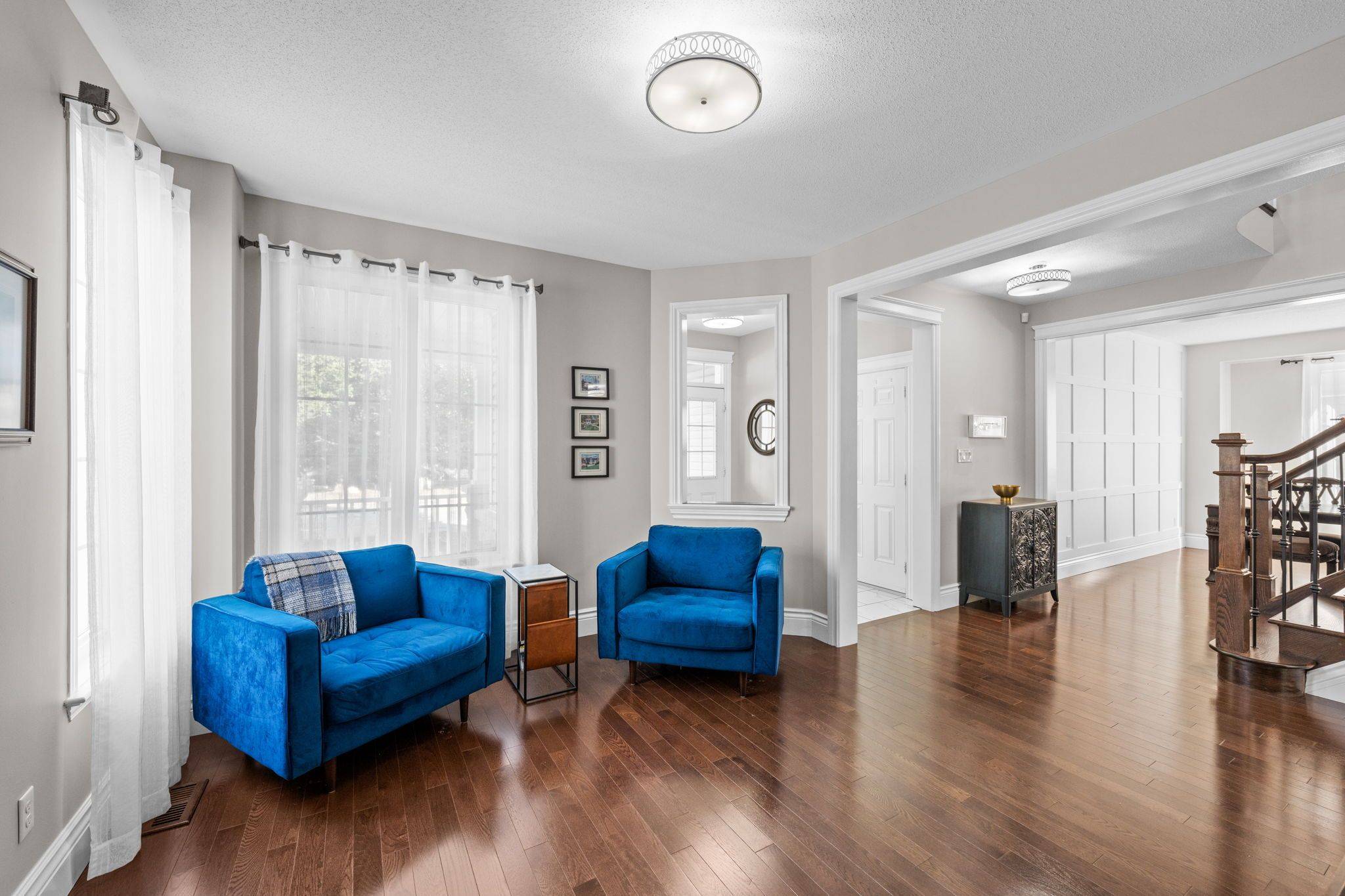 Barrhaven, ON K2J 0M3,781 Kilbirnie DR