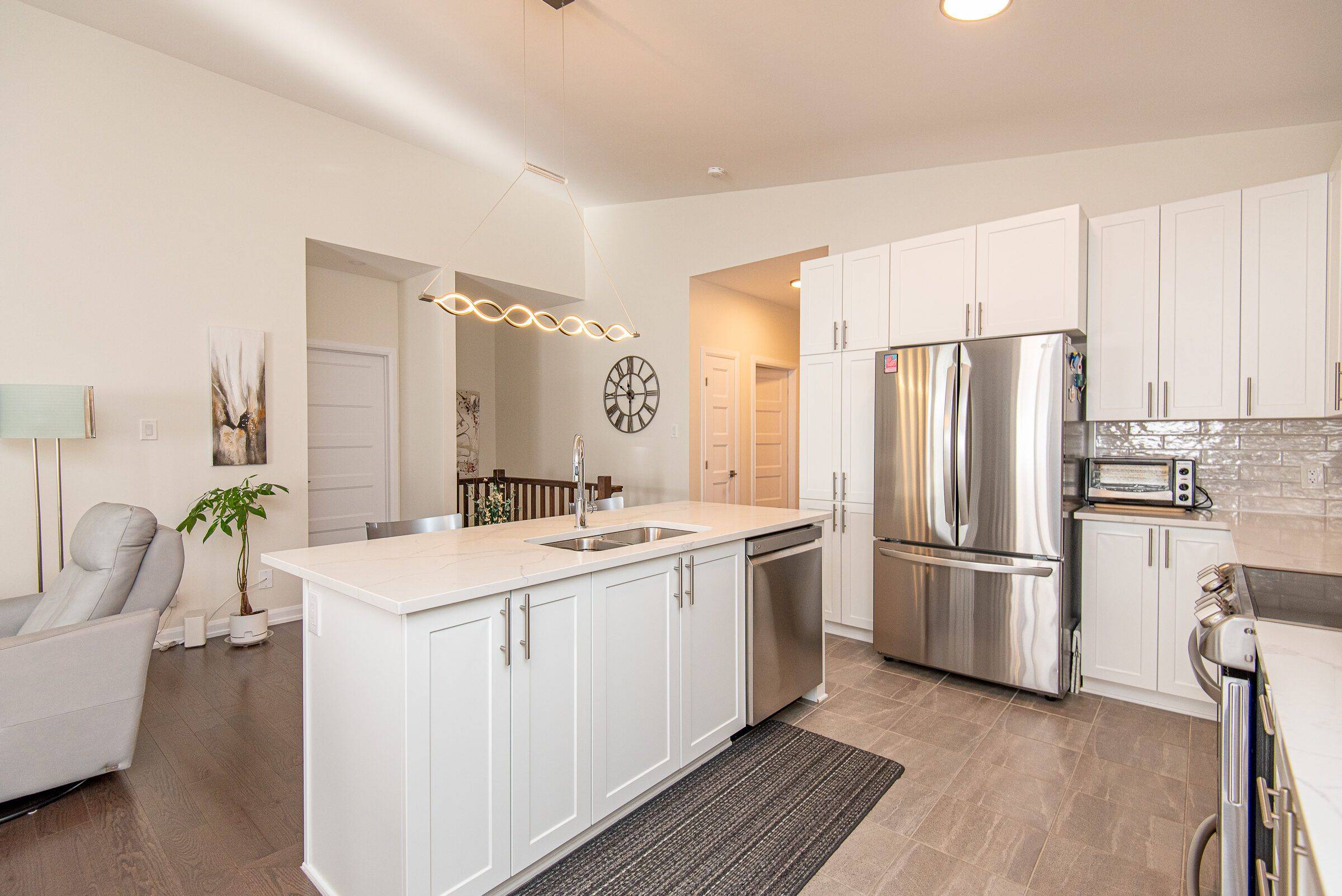 Clarence-rockland, ON K2K 0L4,373 Sterling AVE