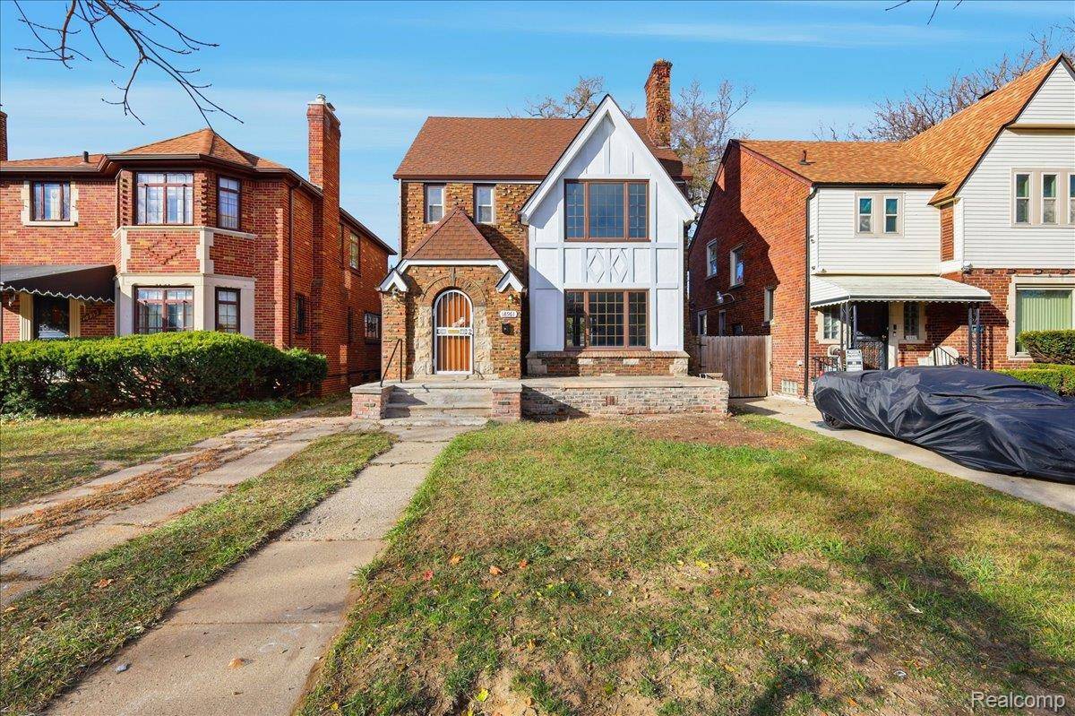 Detroit, MI 48221,18961 Pennington DR