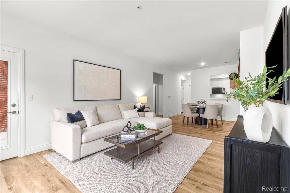 Canton, MI 48188,48486 Bridge Way #560