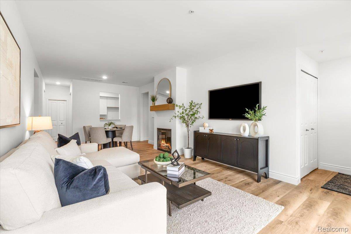 Canton, MI 48188,48474 Bridge Way #569