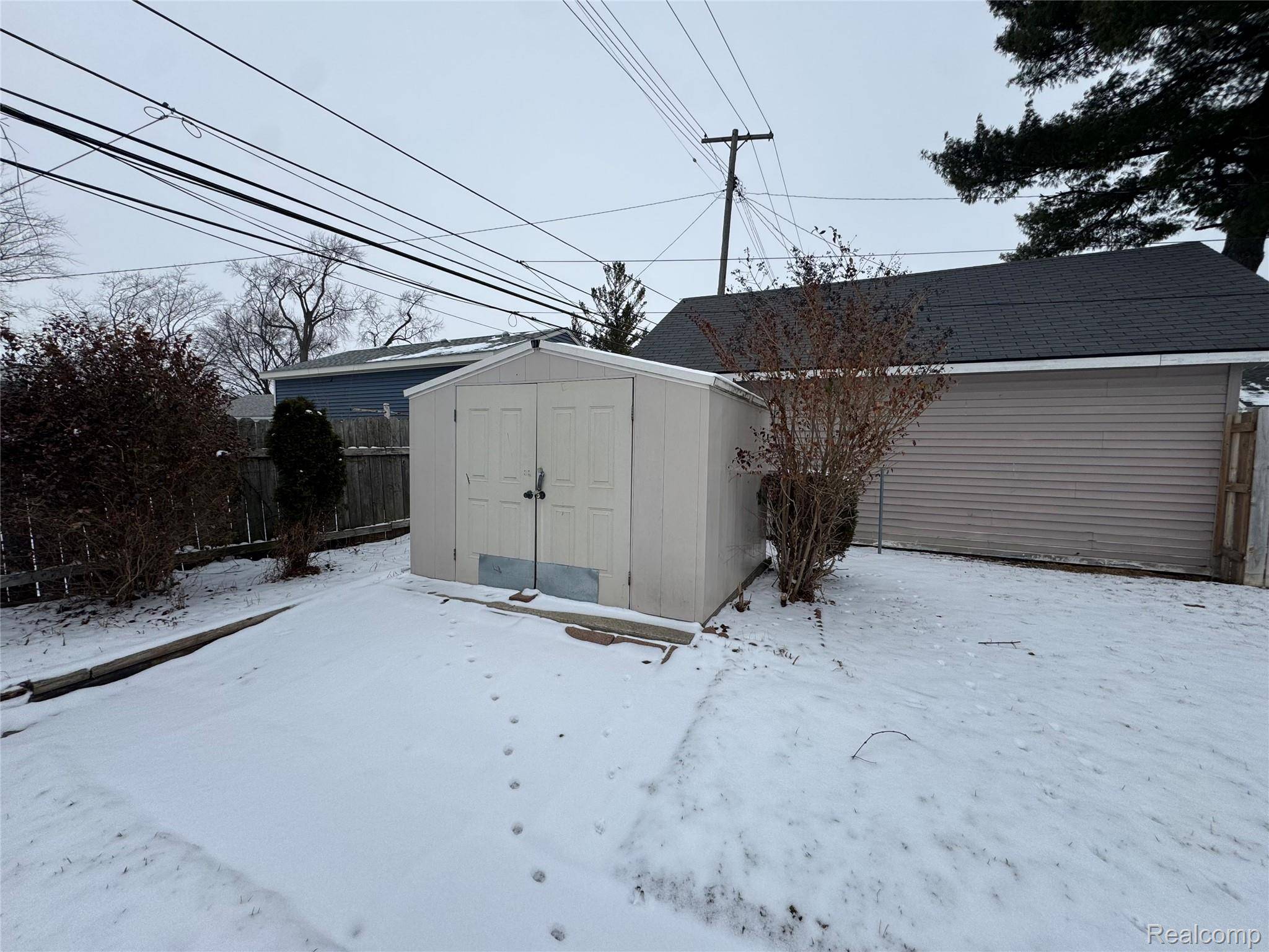 Roseville, MI 48066,28065 Maple ST