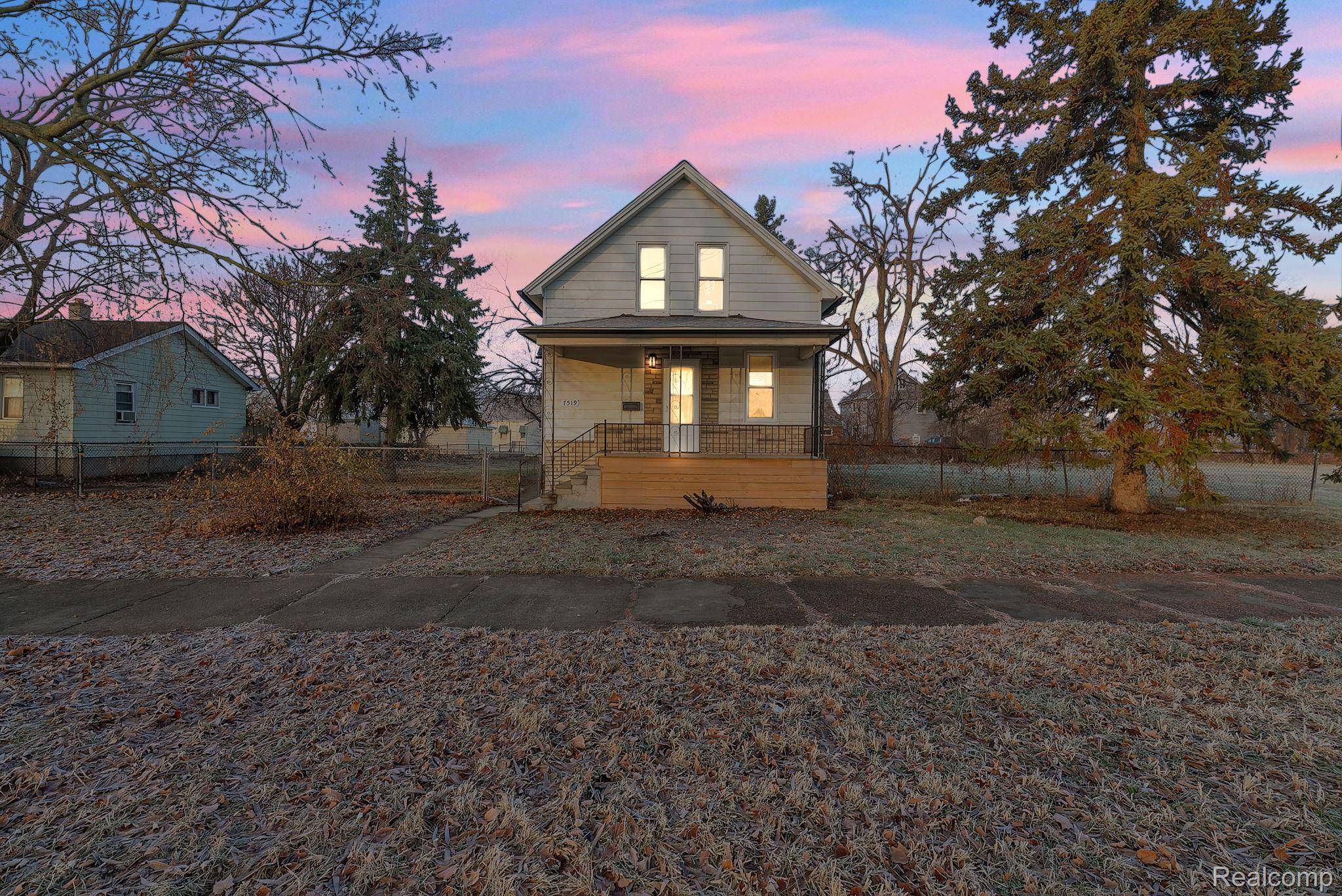 Dearborn, MI 48126,7519 BARRIE ST