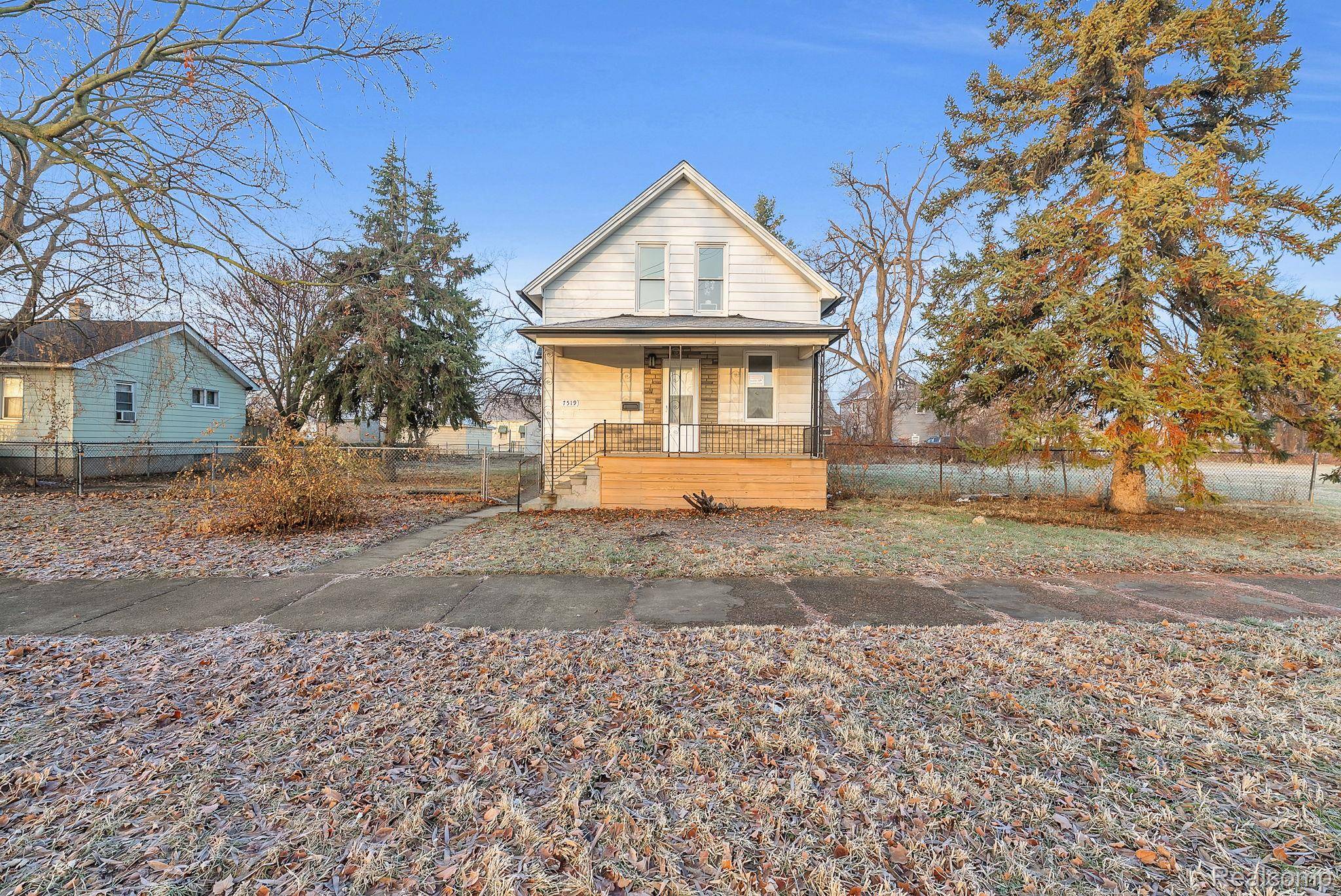 Dearborn, MI 48126,7519 BARRIE ST