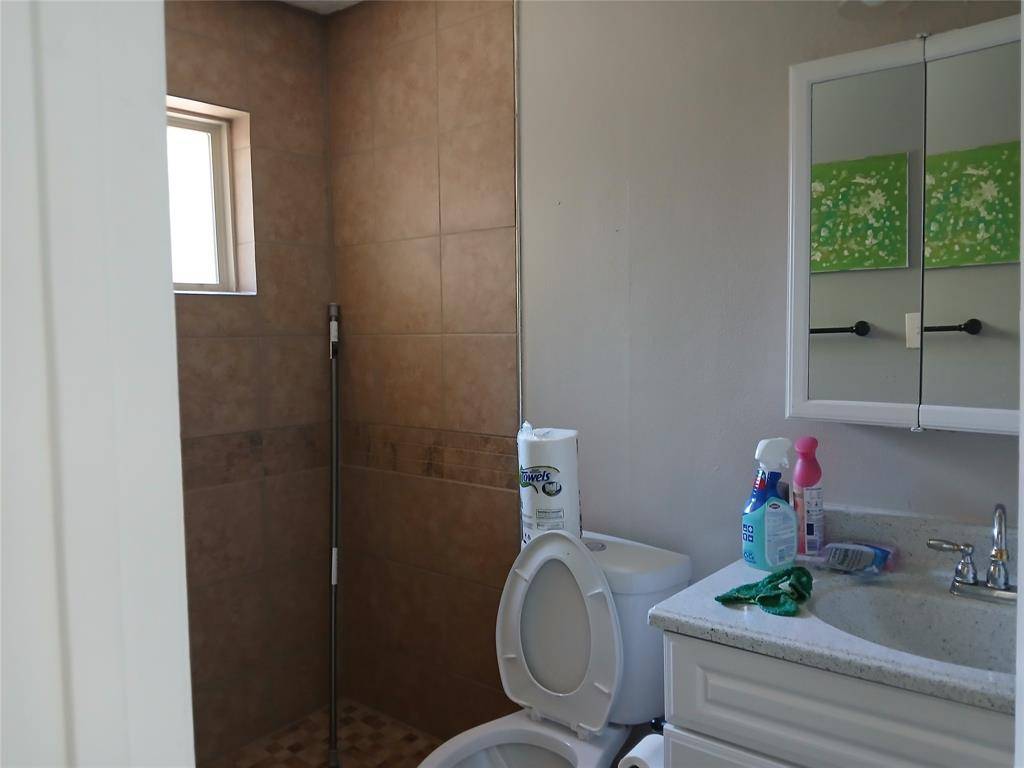 5002 Prairieview Court S, Arlington, TX 76017