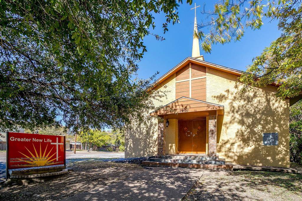 Fort Worth, TX 76104,1201 Bessie Street