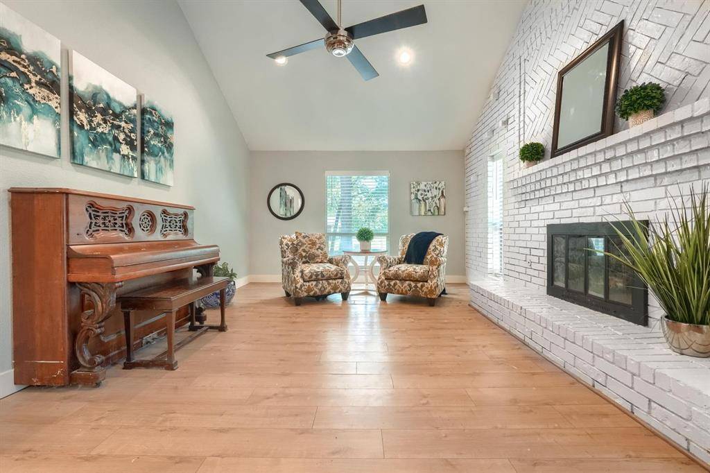 Scurry, TX 75158,9613 County Road 4091