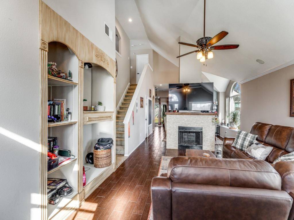 Saginaw, TX 76179,716 Fox Run Trail