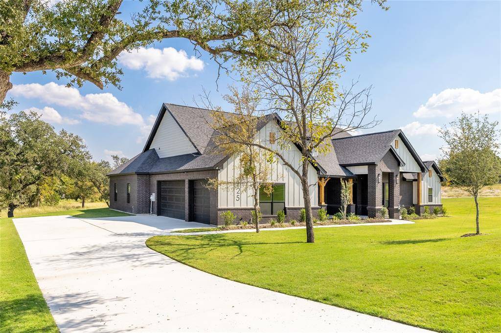 Weatherford, TX 76085,125 Oak Meadow Lane