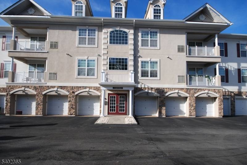 Woodland Park, NJ 07424,7 Cliff Rd #D3