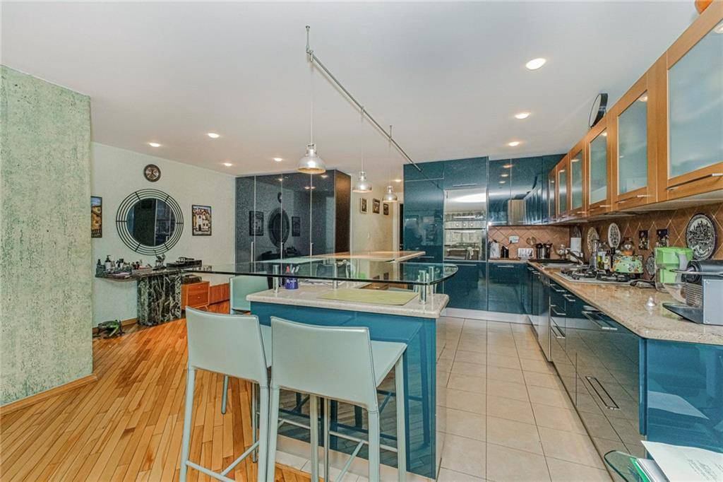 Brooklyn, NY 11223,2456 West 2nd ST