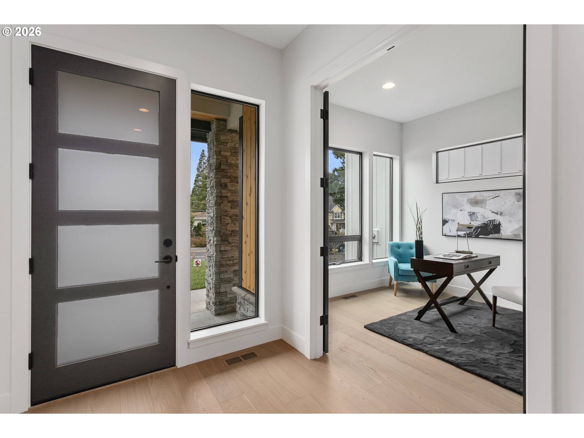 West Linn, OR 97068,4977 SUMMIT ST