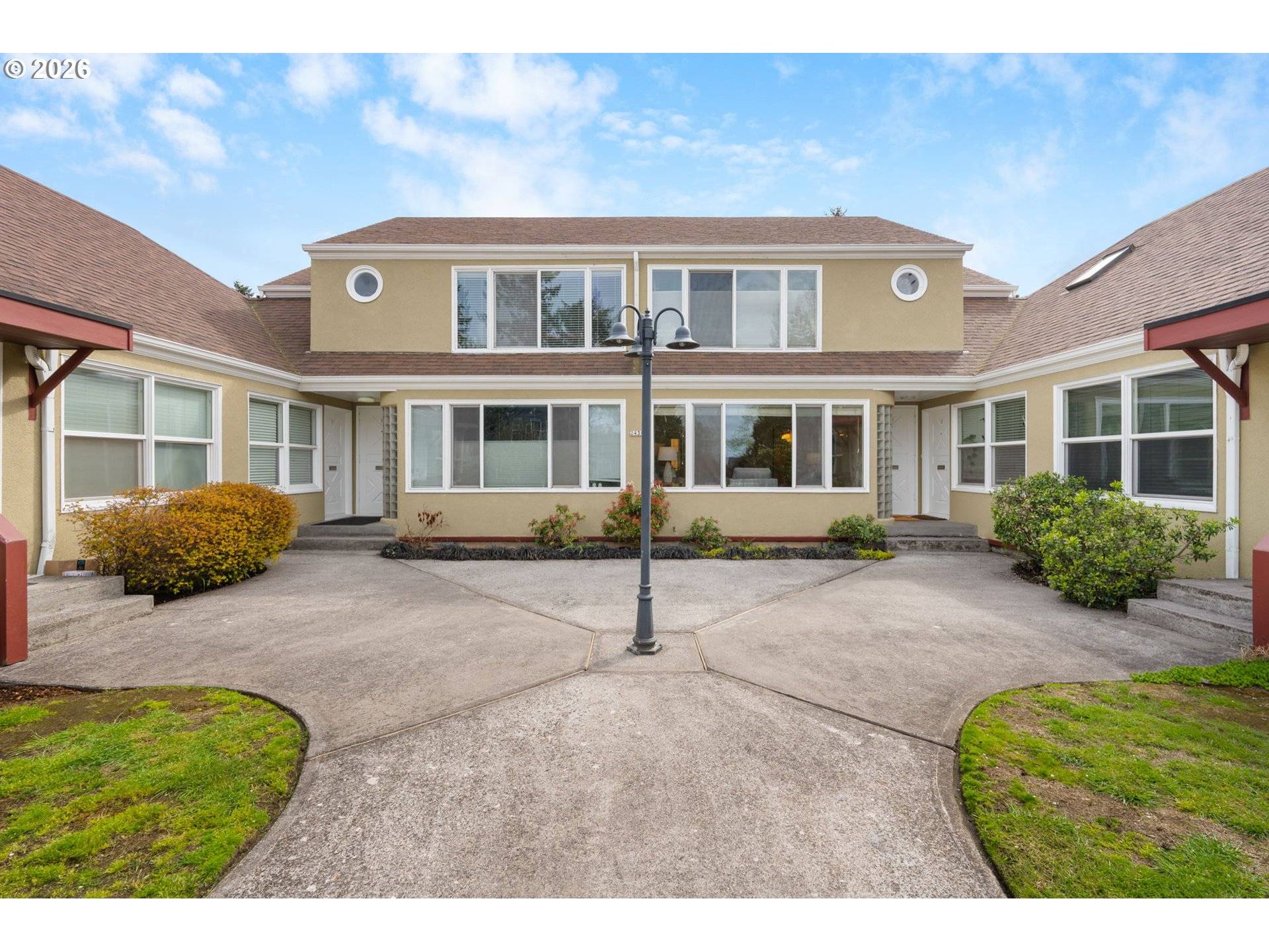 Portland, OR 97211,2438 NE KILLINGSWORTH ST #4