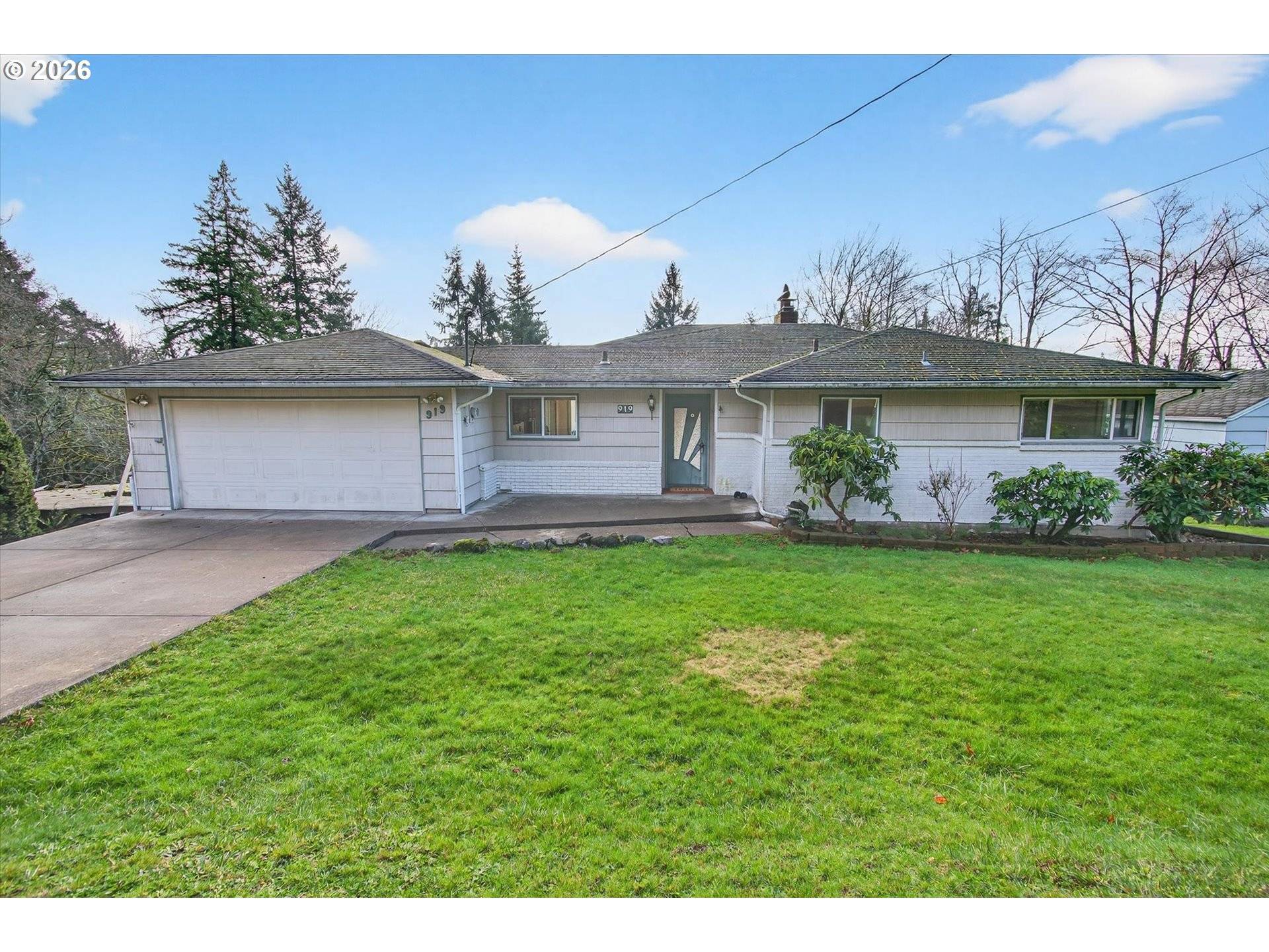 Longview, WA 98632,919 CASCADE DR