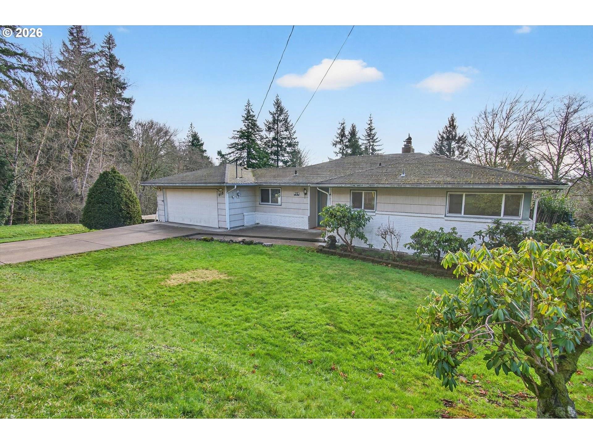 Longview, WA 98632,919 CASCADE DR