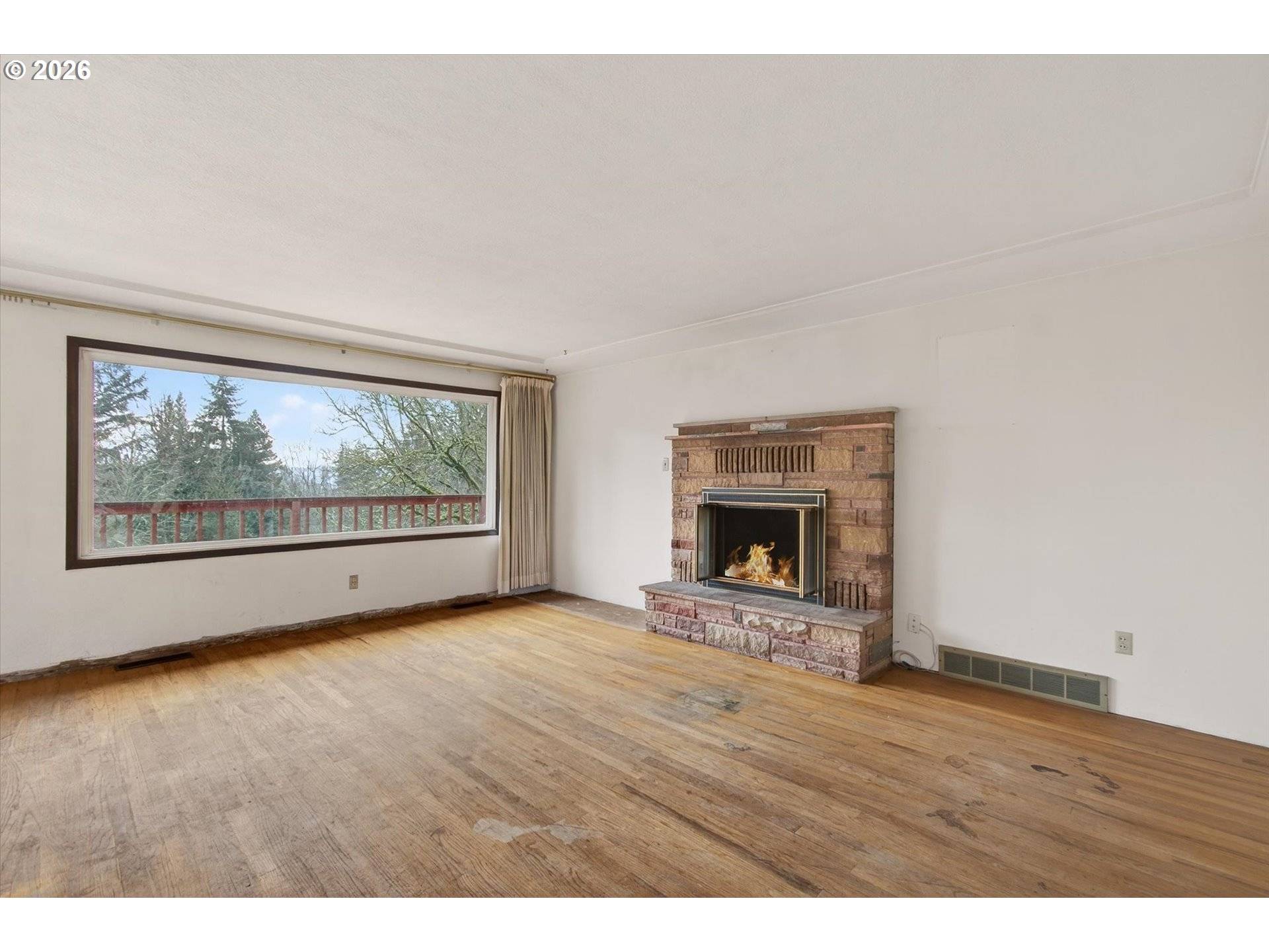 Longview, WA 98632,919 CASCADE DR