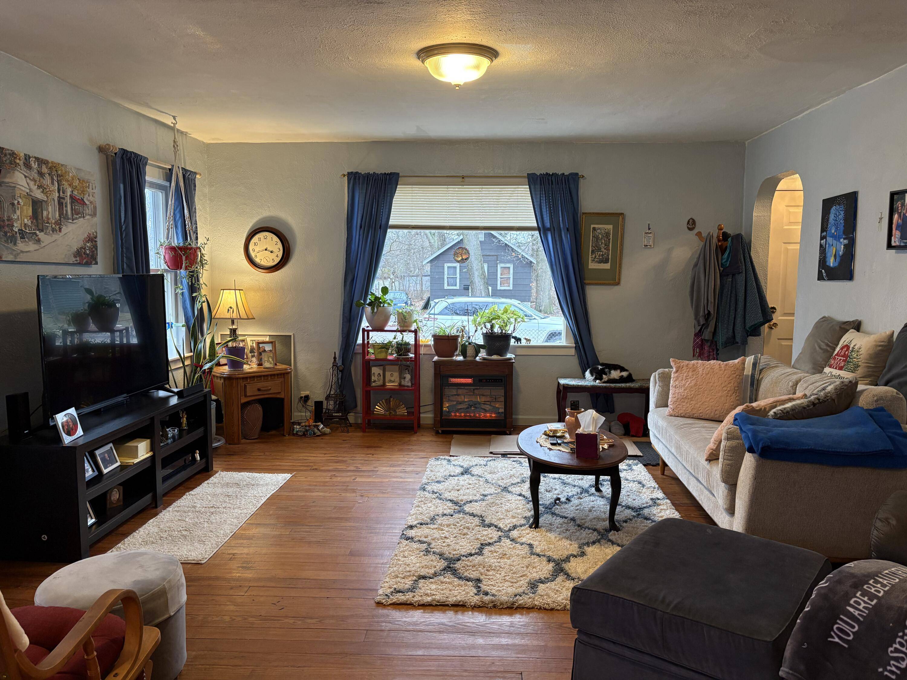 Muskegon Heights, MI 49444,238 Harrison BLVD