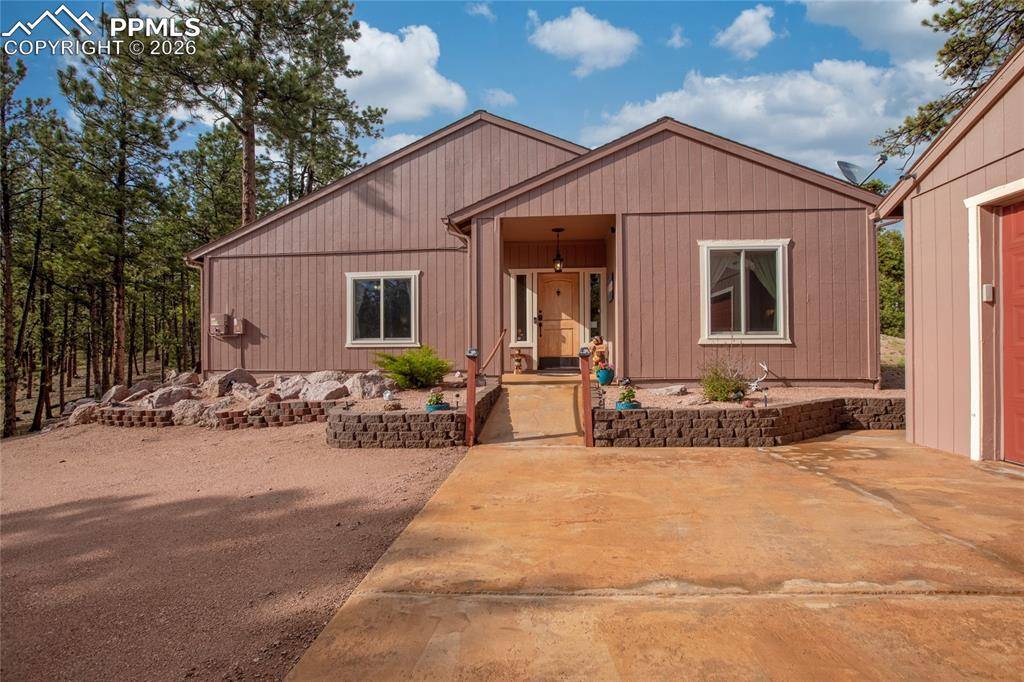 Florissant, CO 80816,16 Rainier CIR