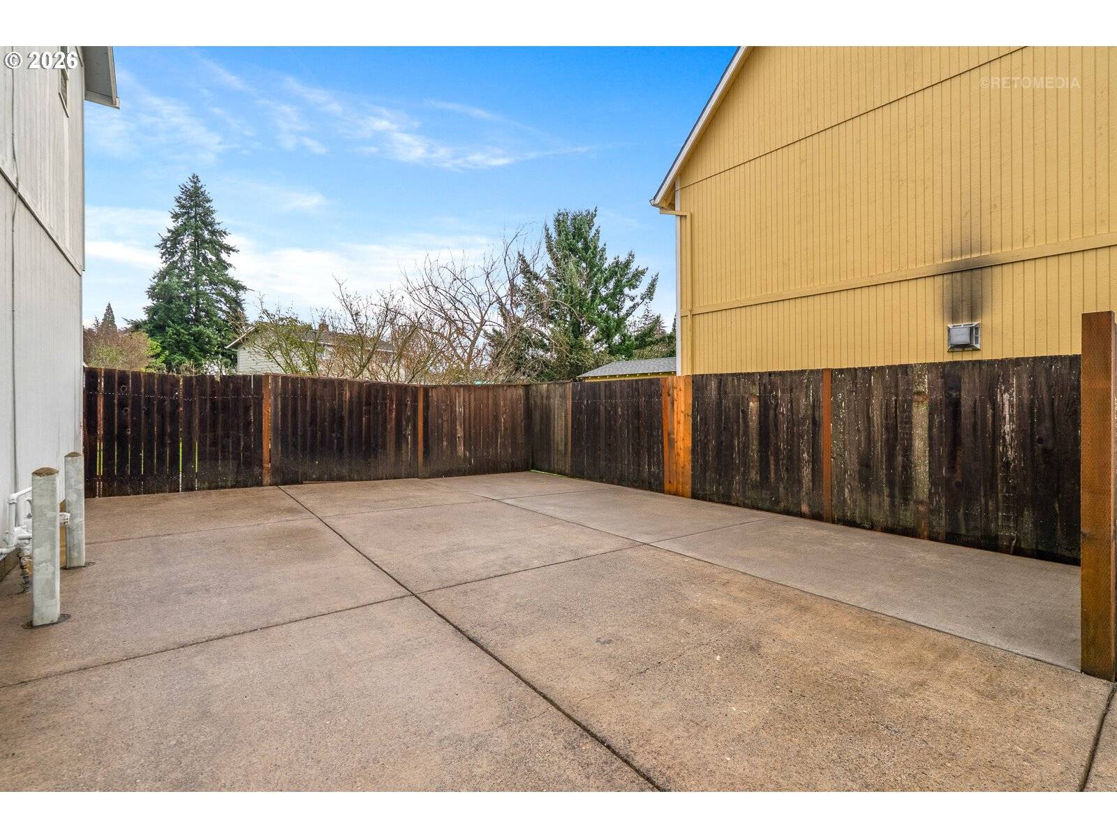 Hillsboro, OR 97124,910 NE 4TH AVE