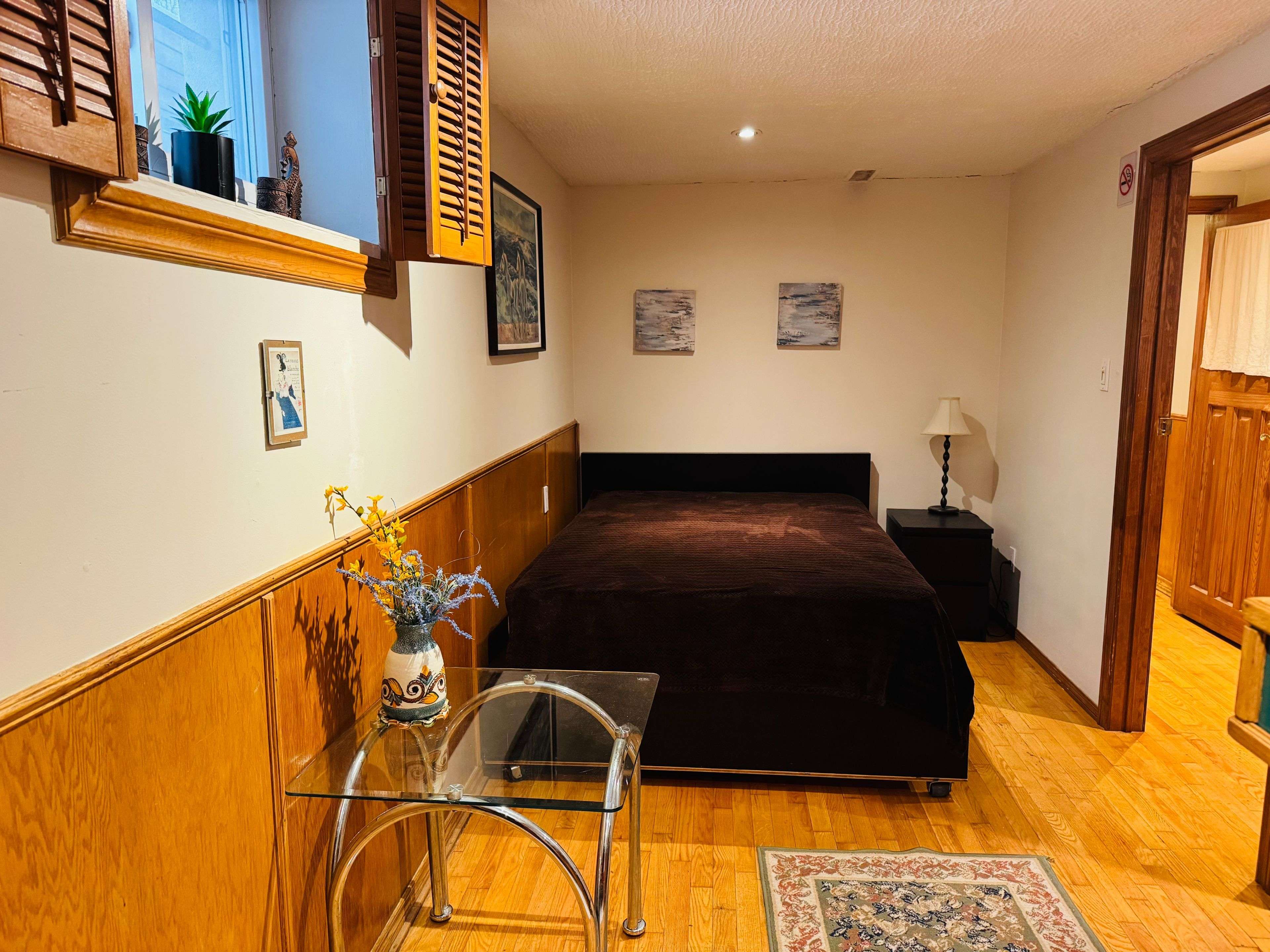 Toronto C04, ON M6A 2K7,15 Lynnhaven RD #(Lower Level-Unit 1)