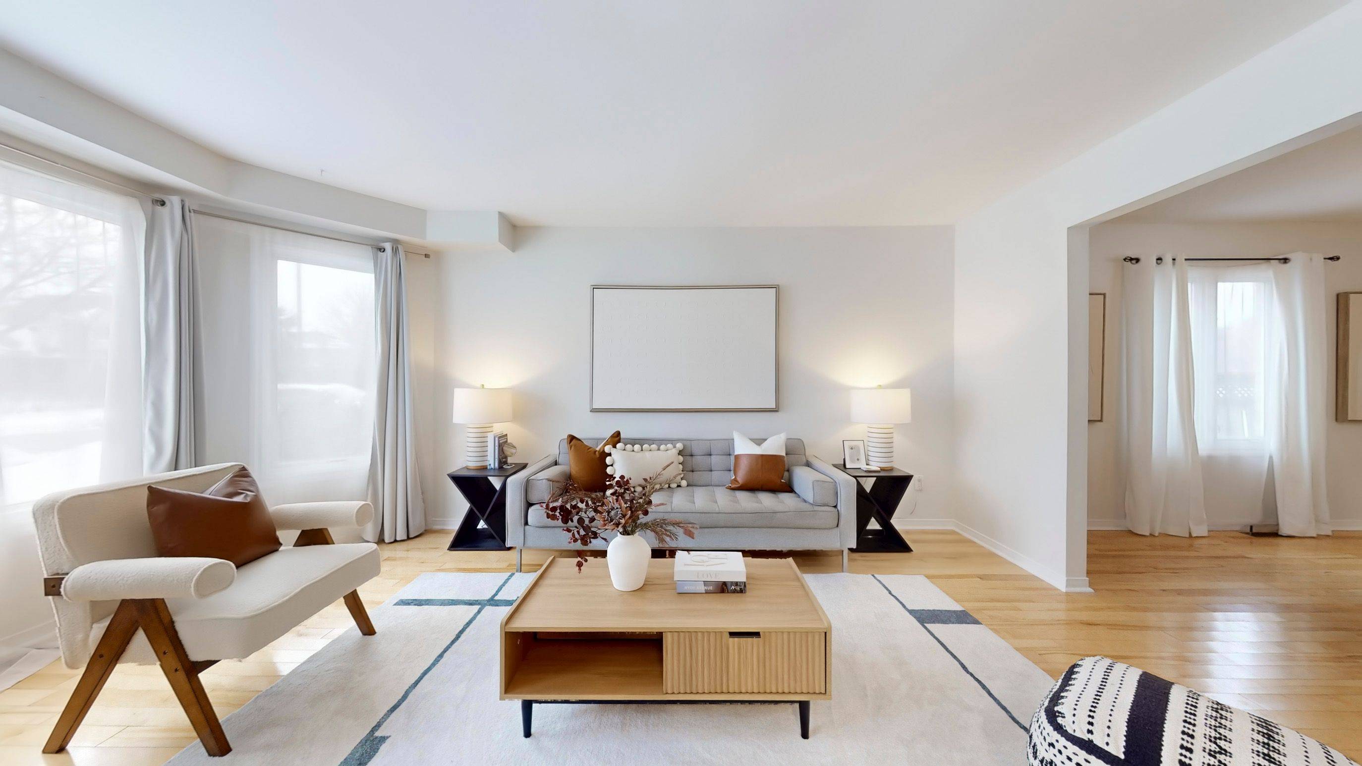 Pickering, ON L1X 1L6,692 Amaretto AVE