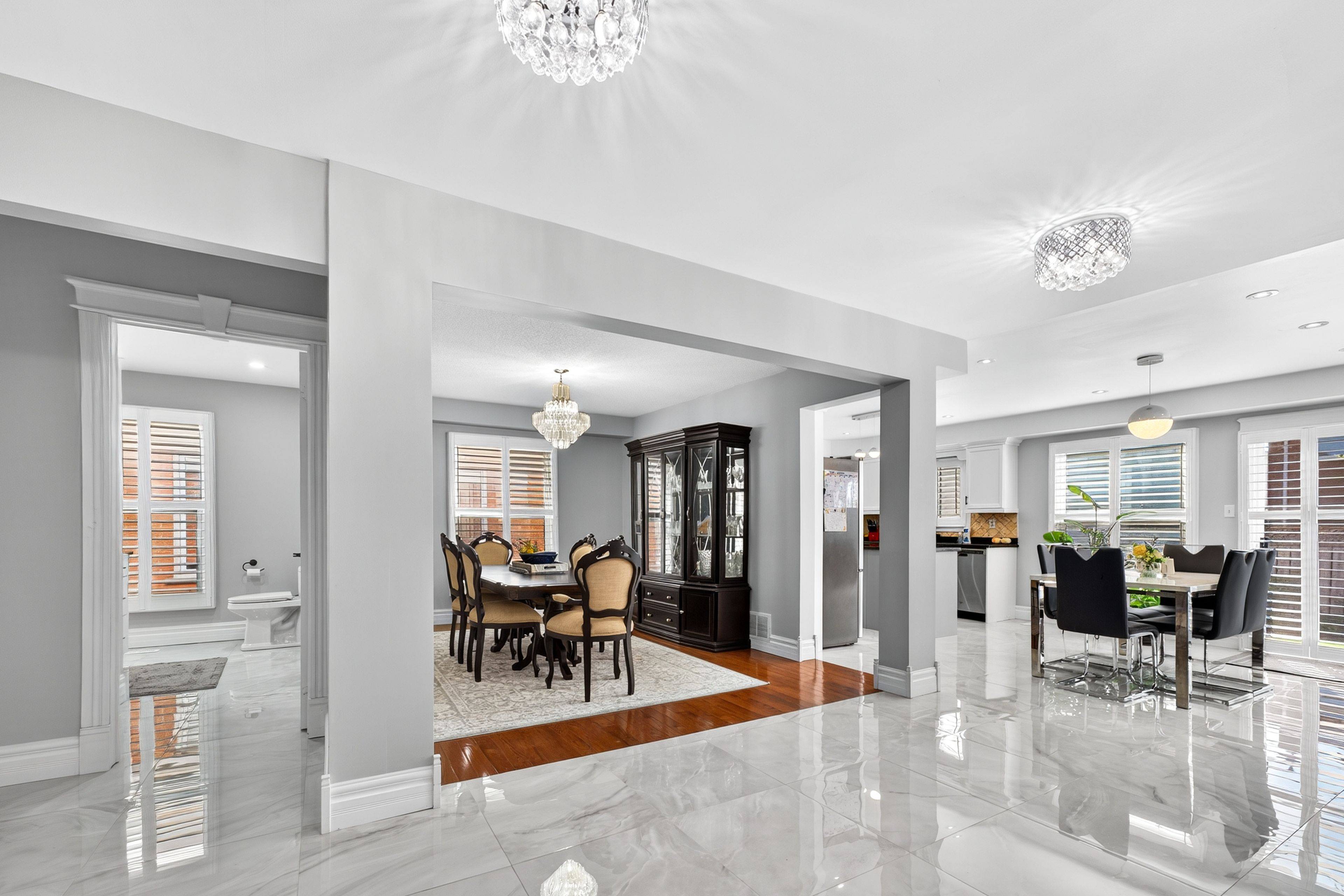 Oshawa, ON L1K 2E5,1037 Sandcliff DR E