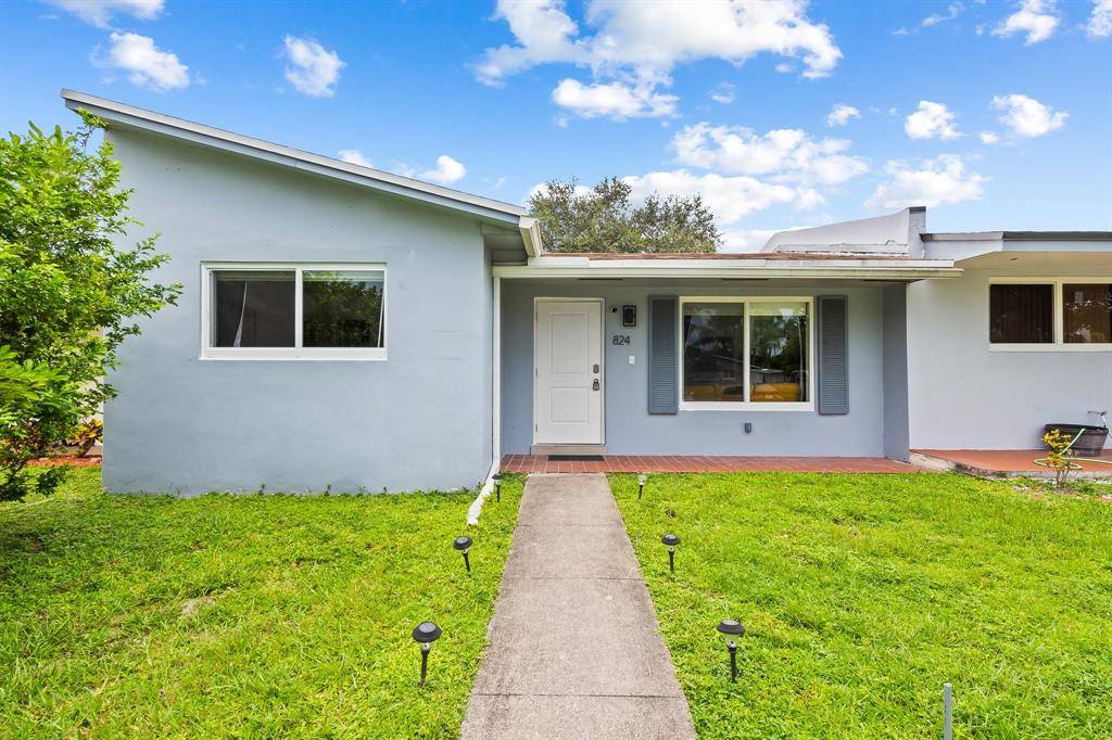 Hollywood, FL 33021,824 N Golf Drive