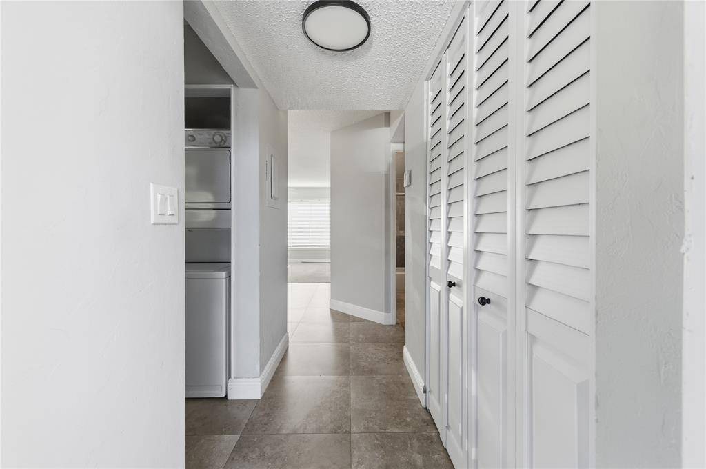 Coral Springs, FL 33065,3218 NW 103rd Ter #202B