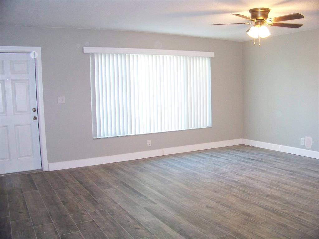 Coral Springs, FL 33065,11210 NW 39th St