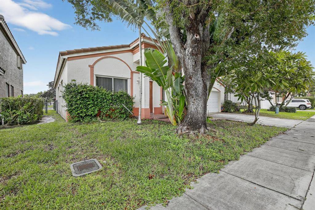Davie, FL 33324,1601 SW 106th Ter