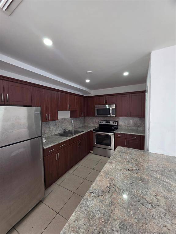 Fort Lauderdale, FL 33312,681 SW 29th Ter