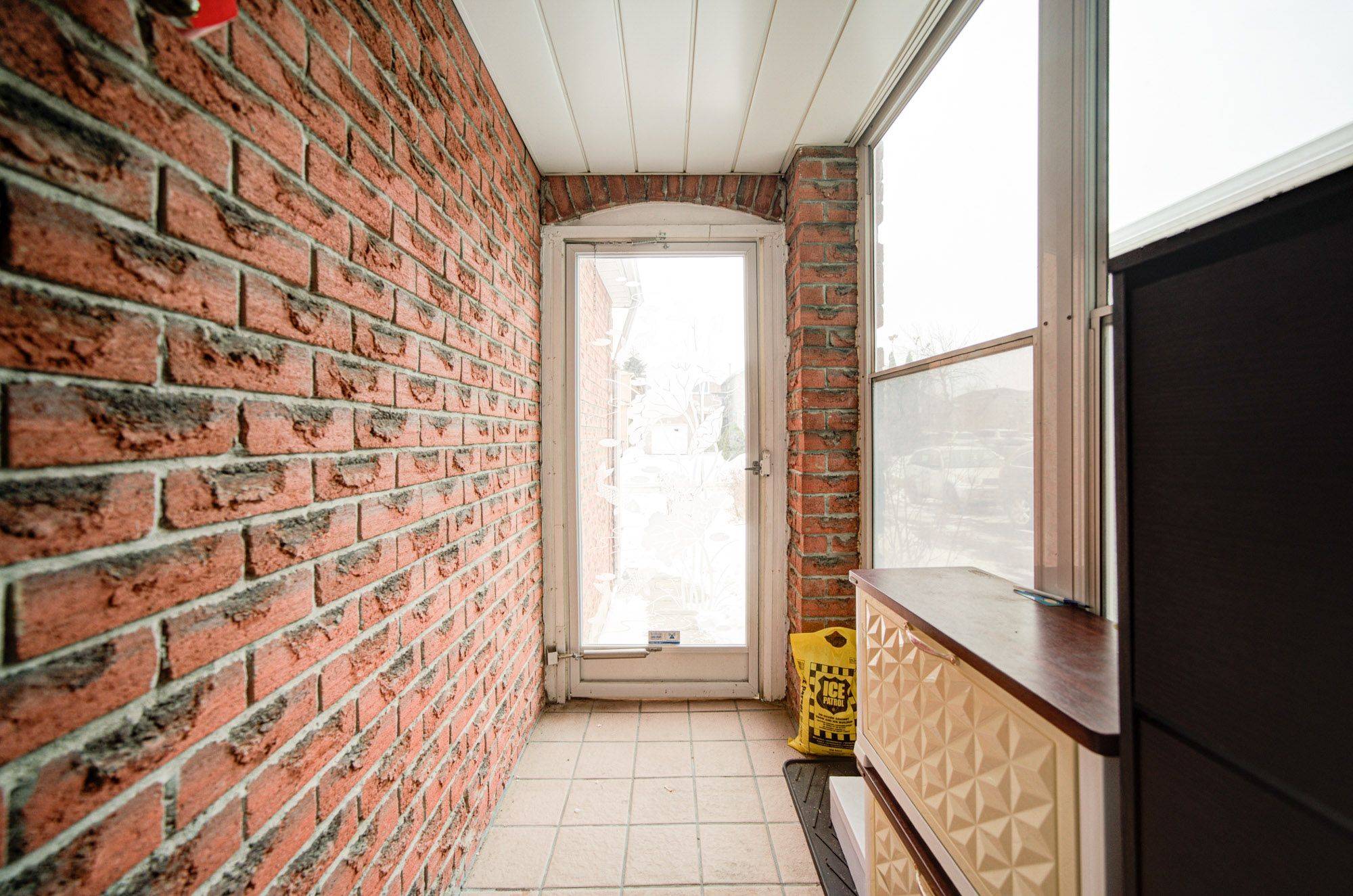 Markham, ON L3S 2P1,50 Lavron CT