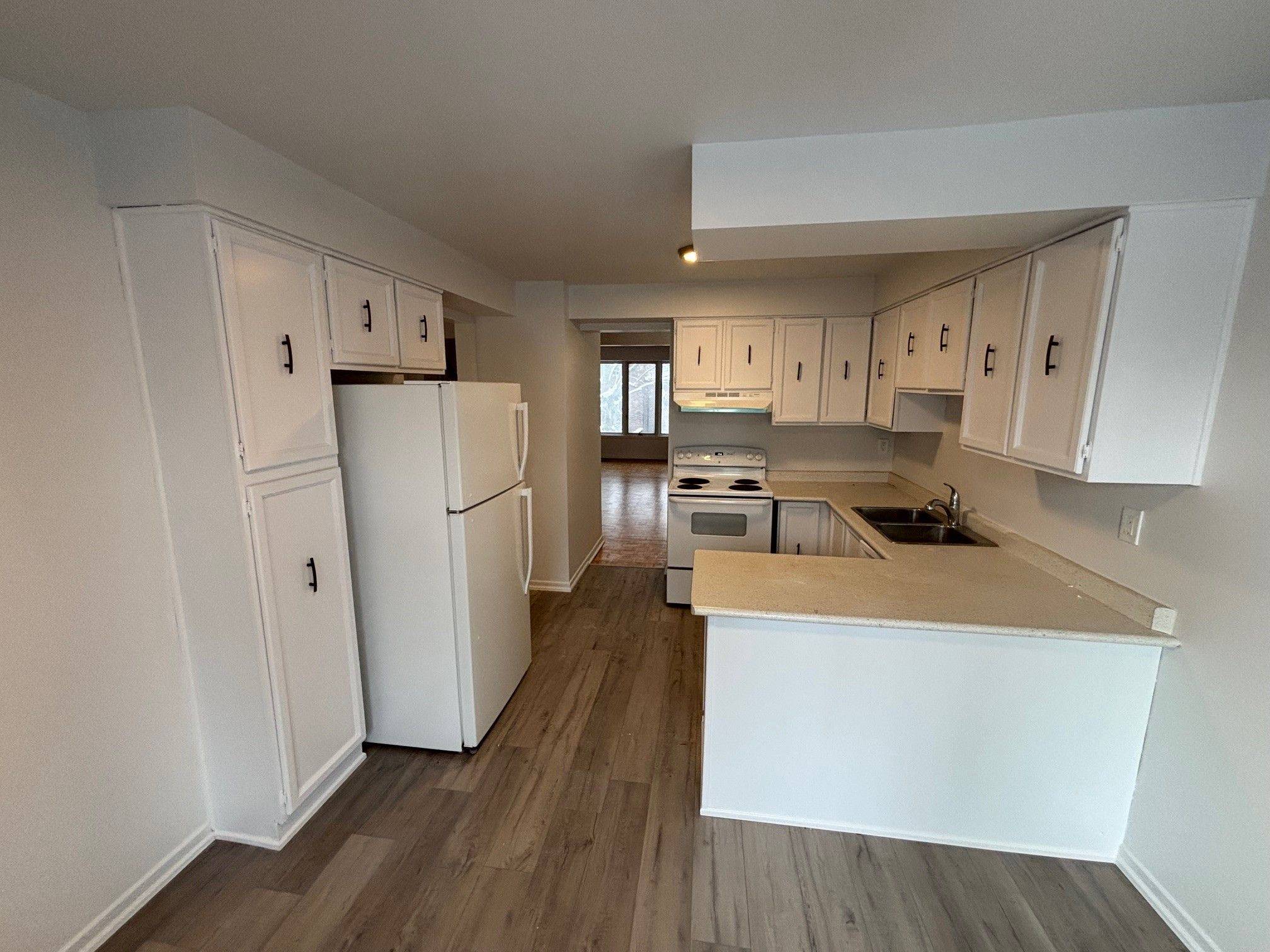 Markham, ON L3T 4K9,159 Olde Towne PL