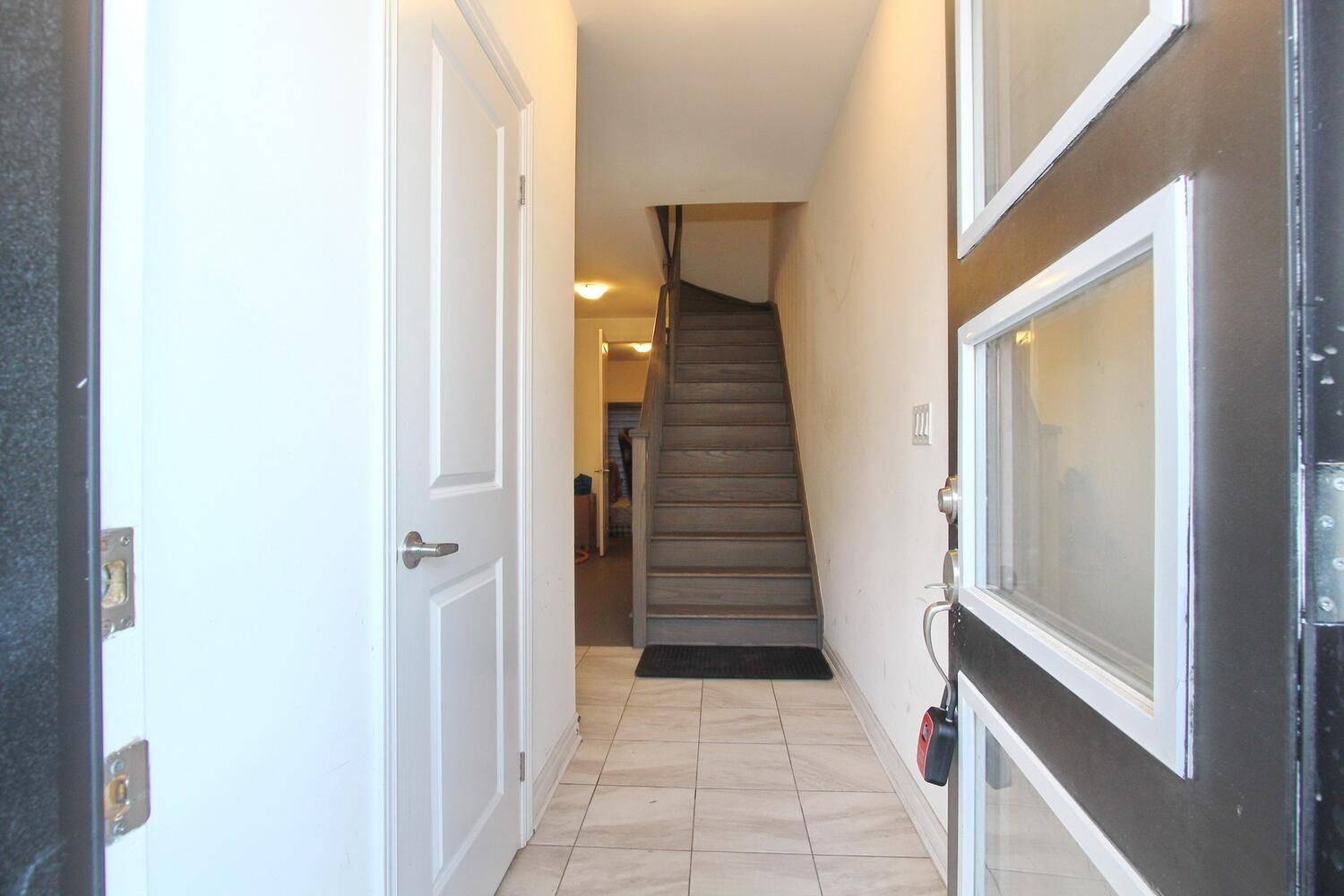 Vaughan, ON L4H 5G9,72 Wascana RD