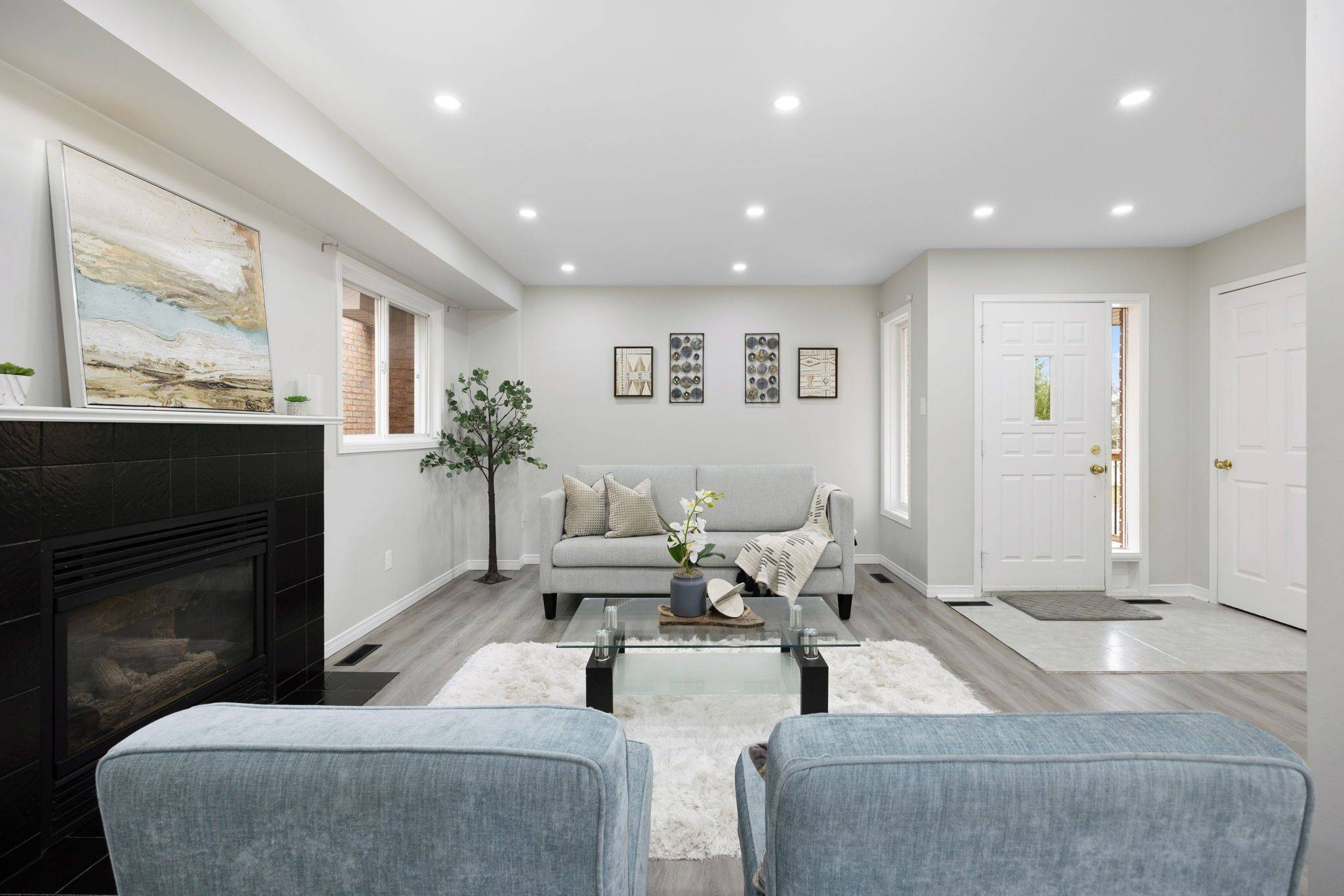 Barrie, ON L4N 7R9,124 Laidlaw DR