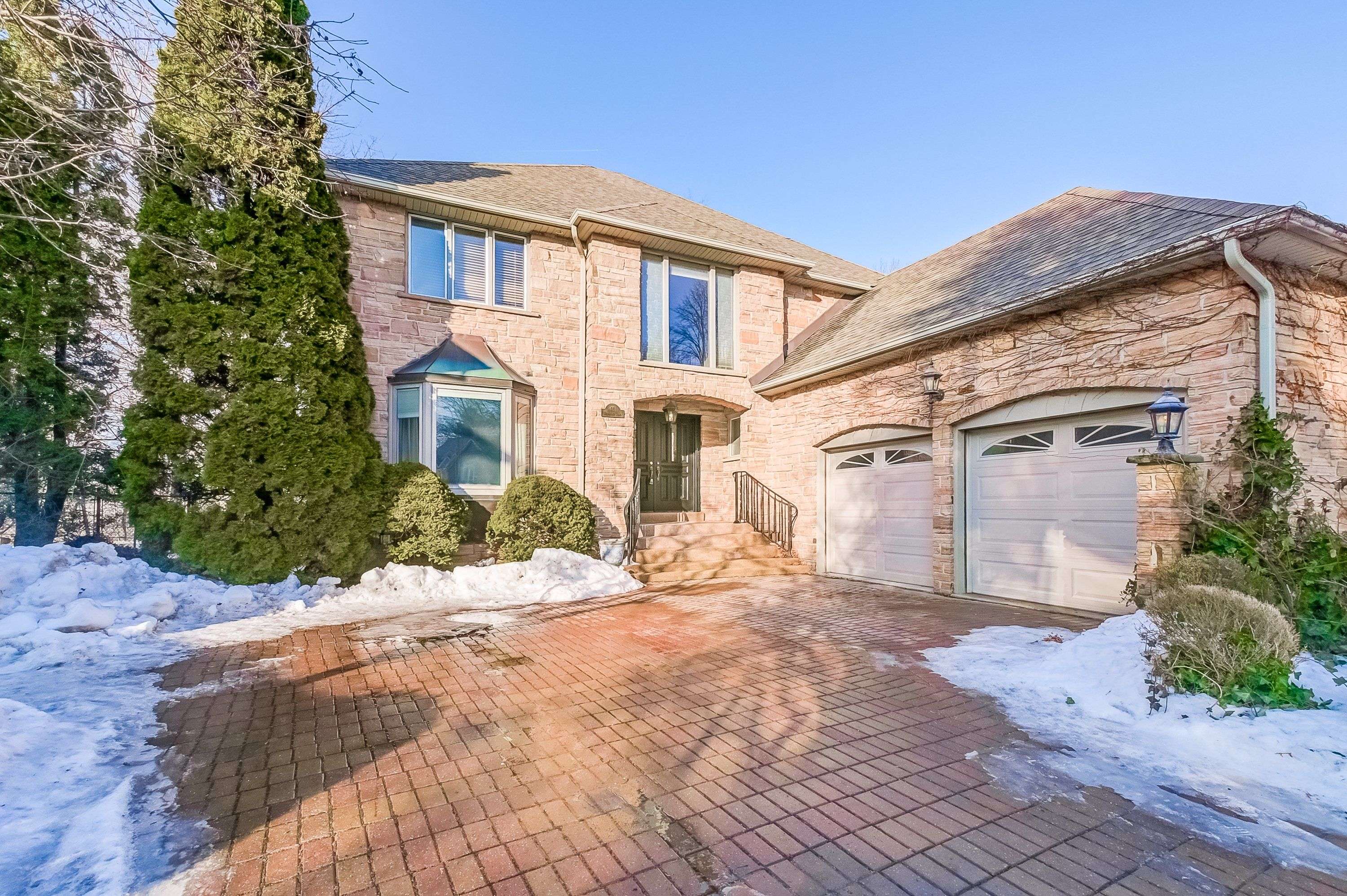 Mississauga, ON L5L 3K3,4261 Bridlepath TRL