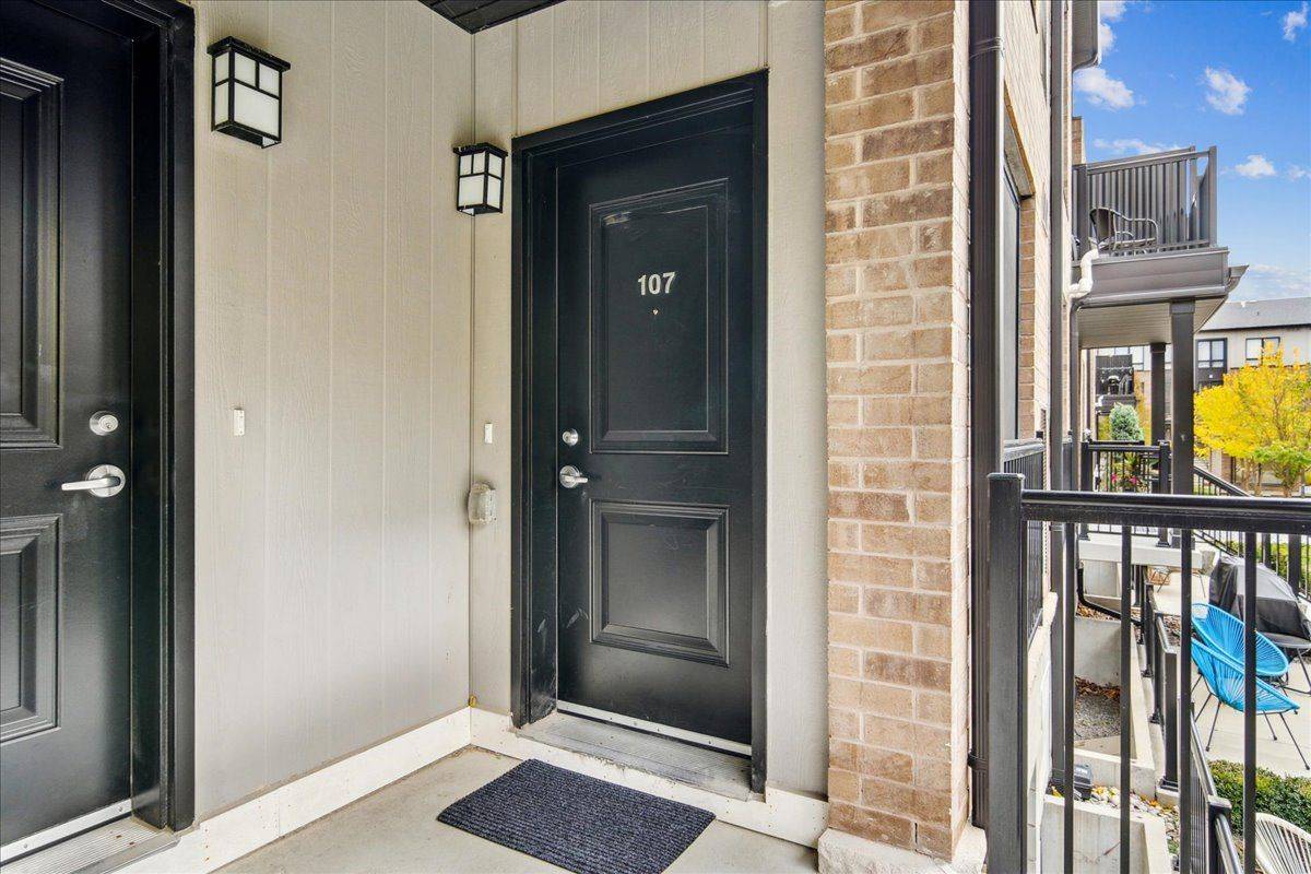Milton, ON L9T 9K8,1202 Main ST E #107
