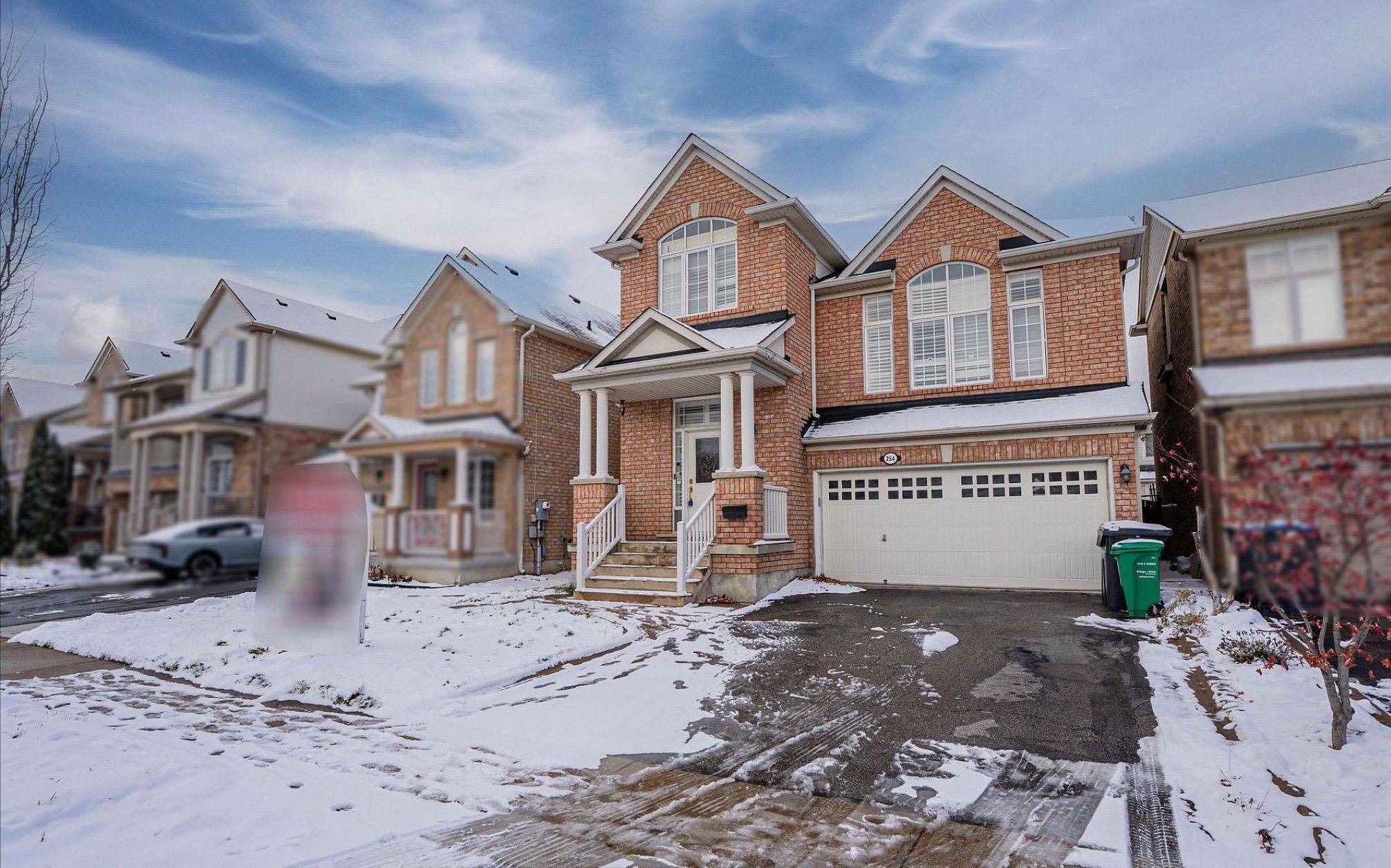 Brampton, ON L6X 0M5,254 Fandango DR
